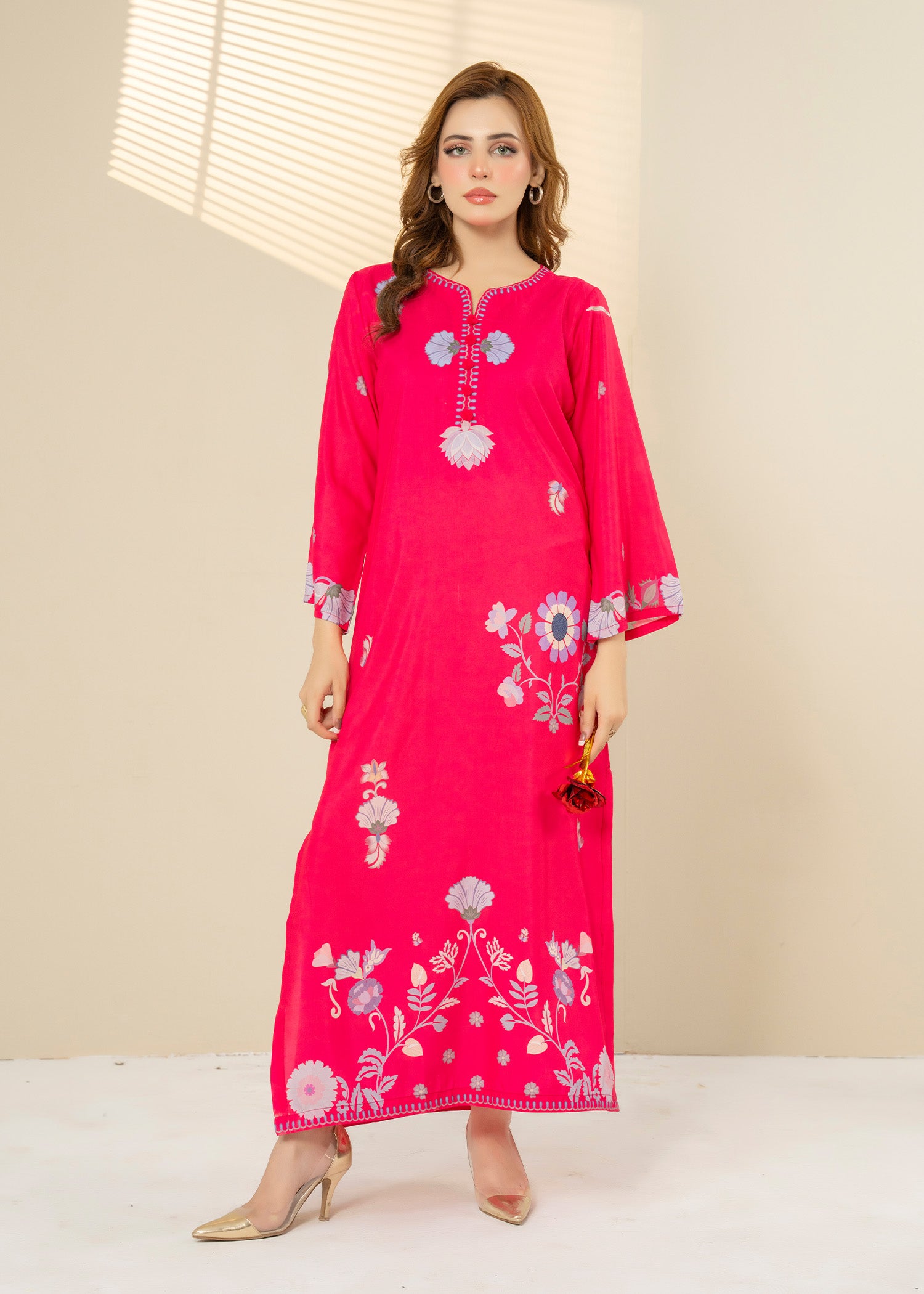 lawn Kaftan in Hot pink
