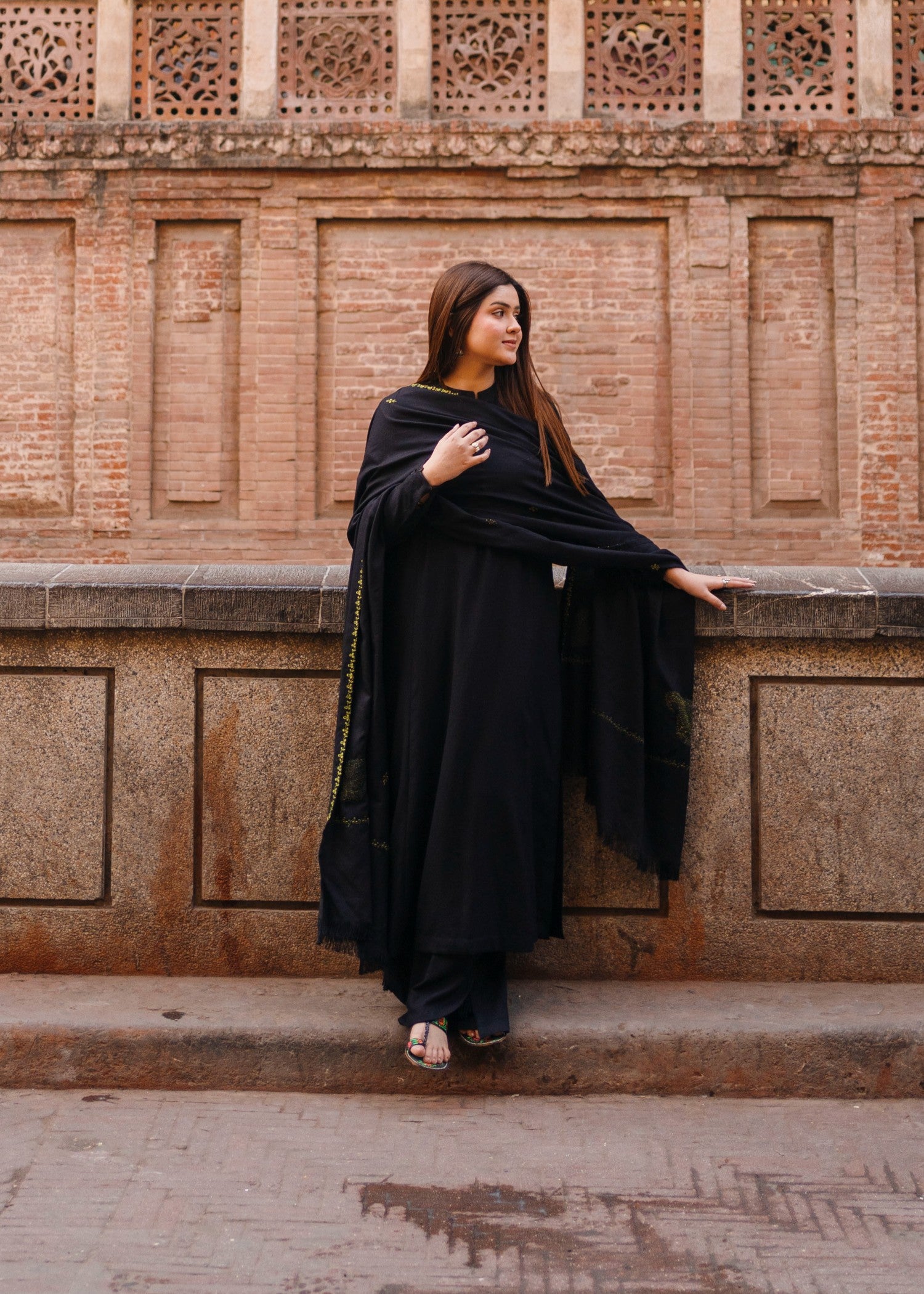 marina Kurta Set in Black