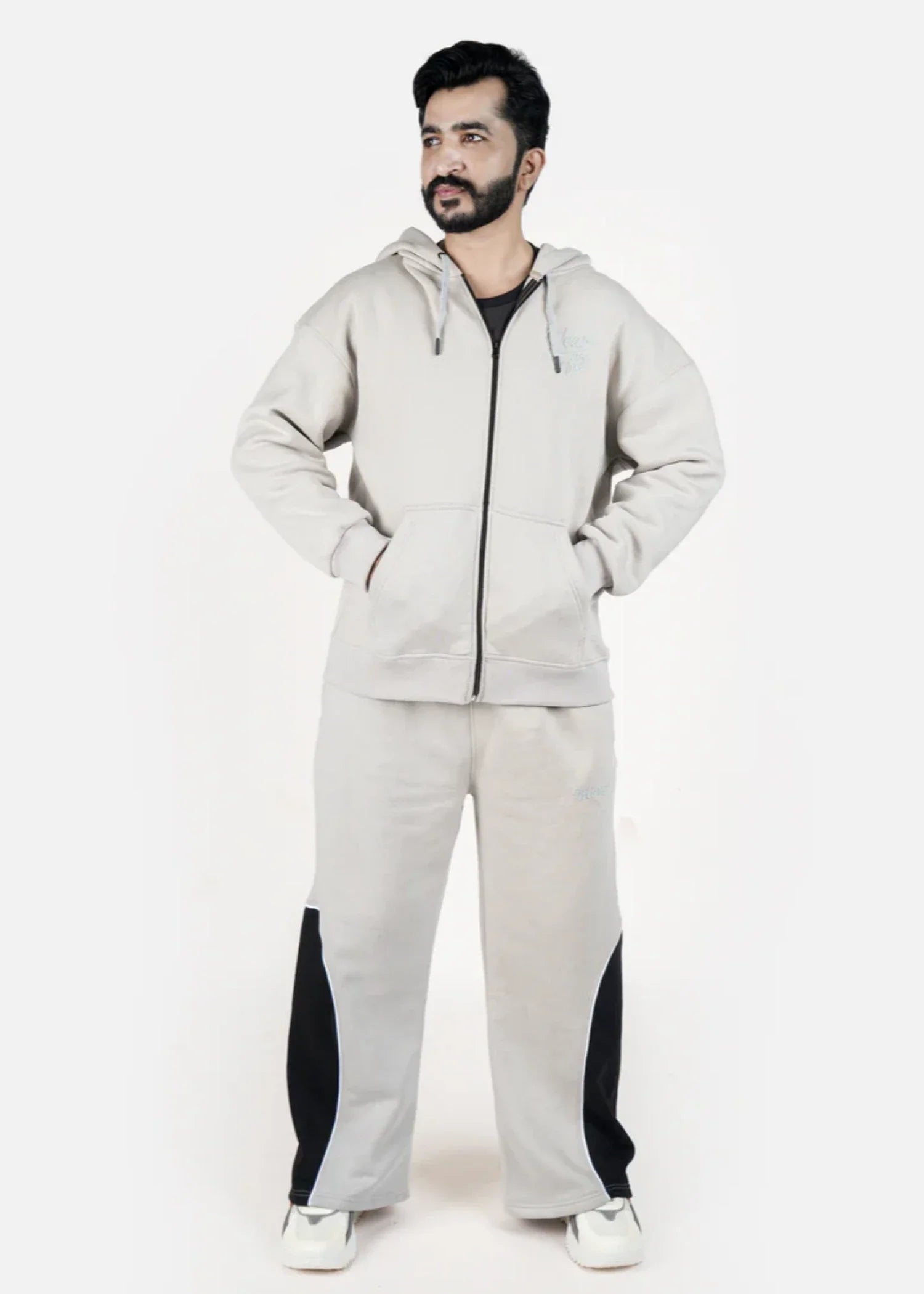 fleece Tracksuit in Pastel grey