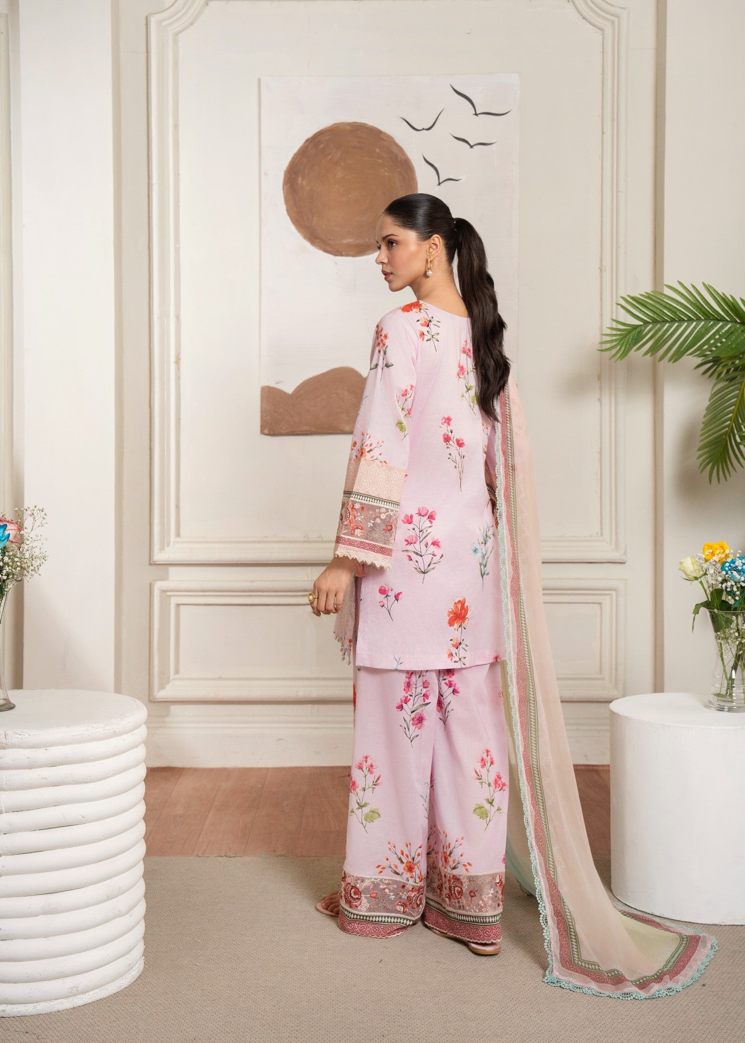 lawn Kurta Set in Carnation pink