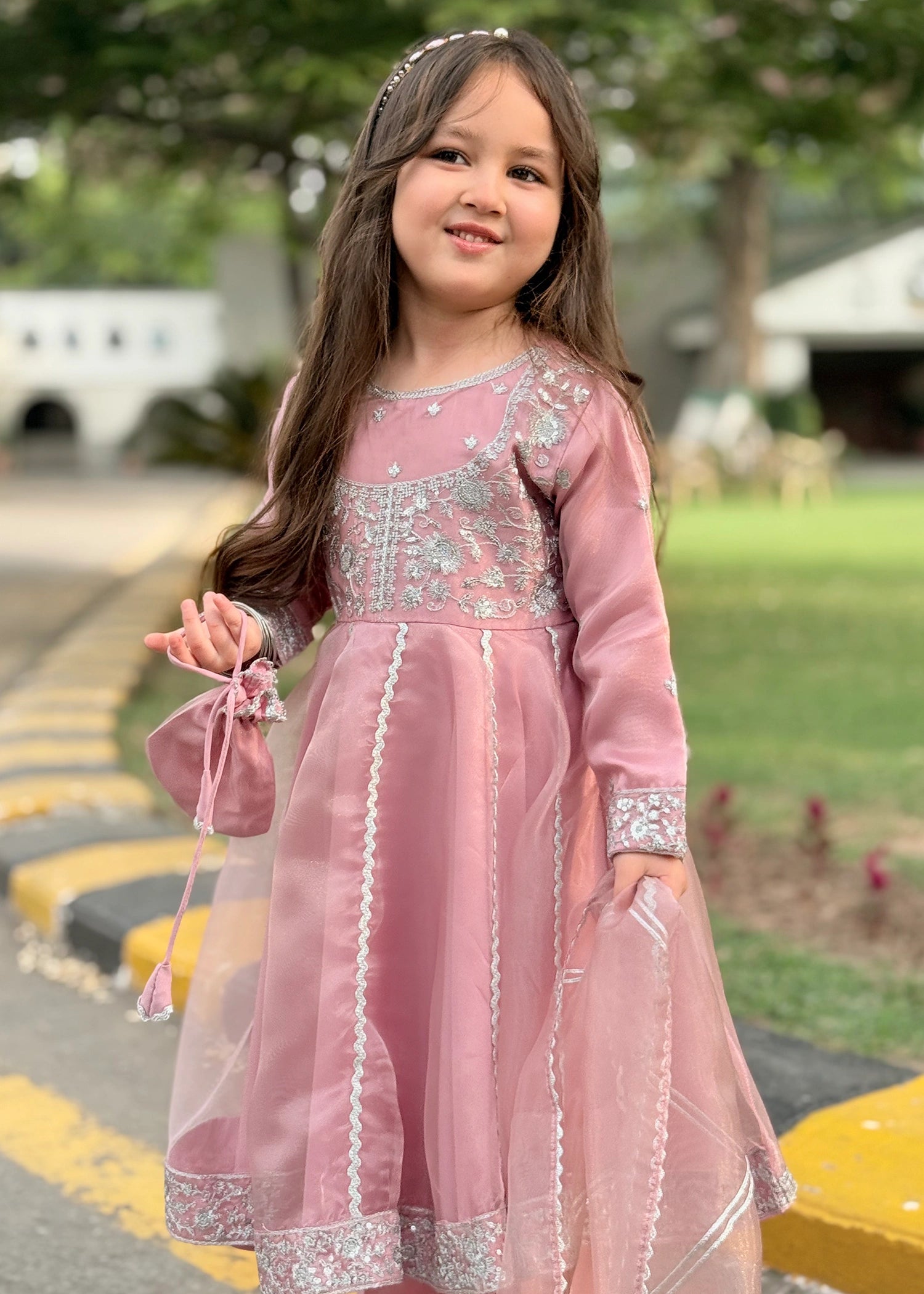 tissue Pishwas in Baby pink