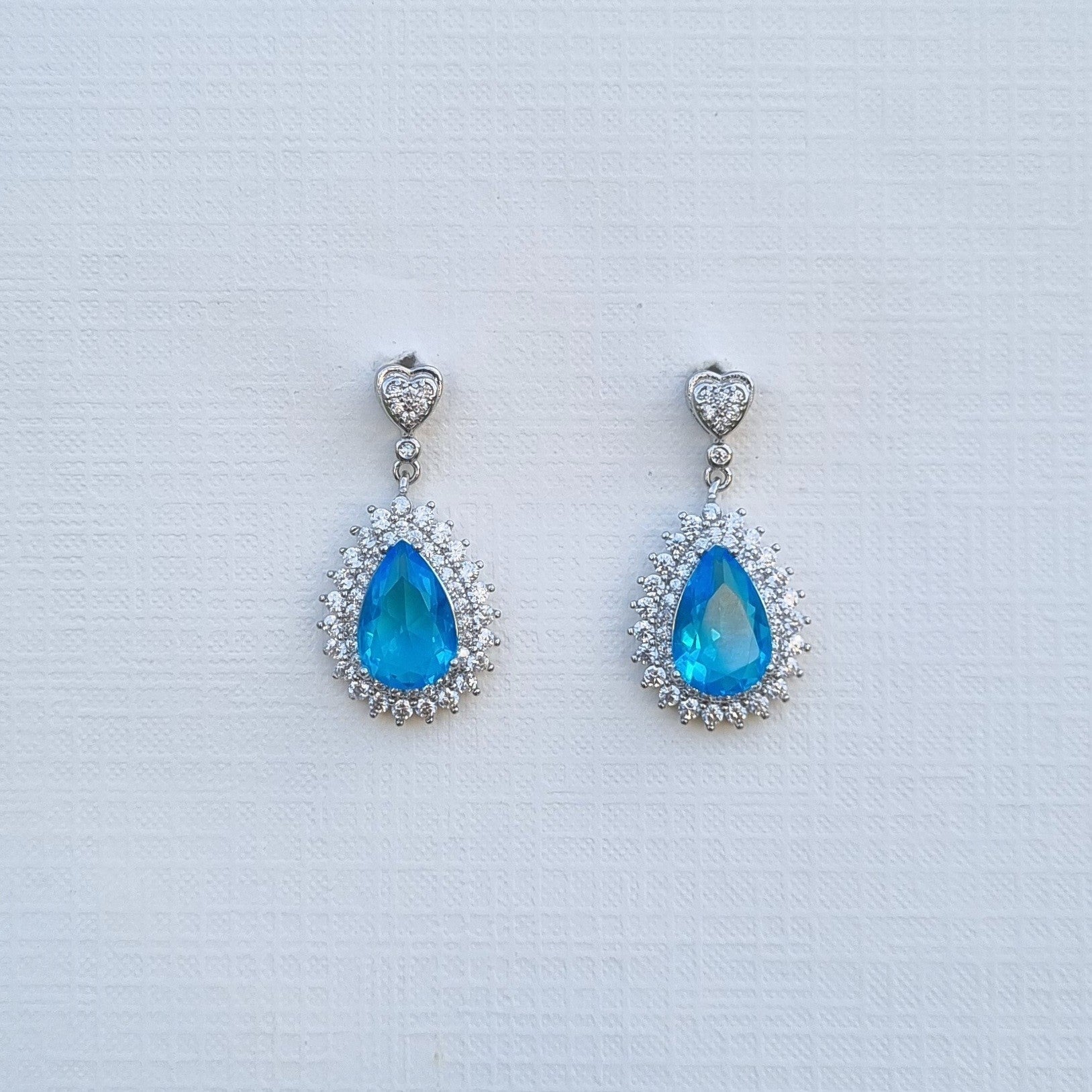 Earrings in Blue Color by - Trendy Women Earrings STN1307