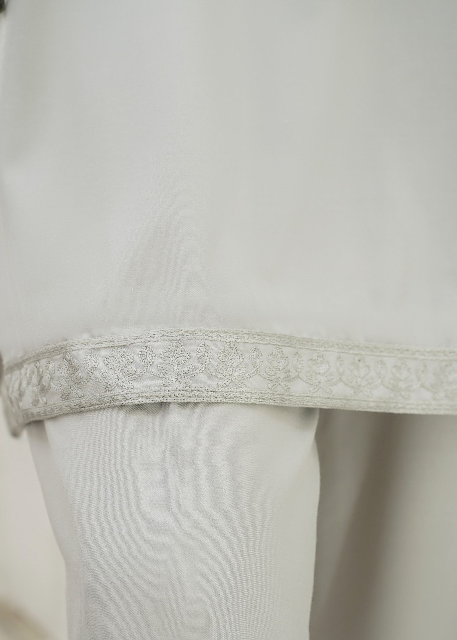 poly viscose Kurta Set in Light grey