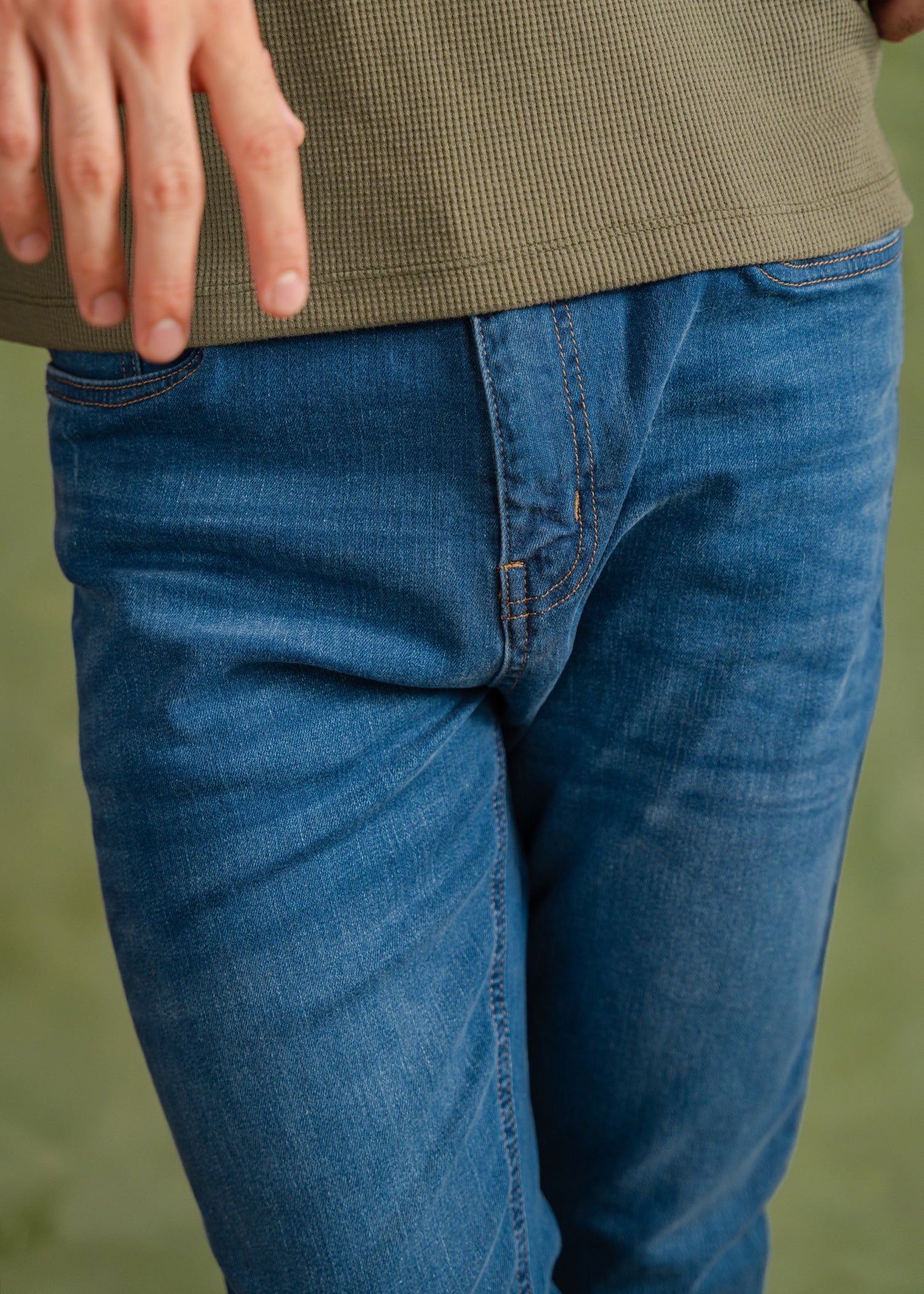chiffon Jeans in Cobalt blue