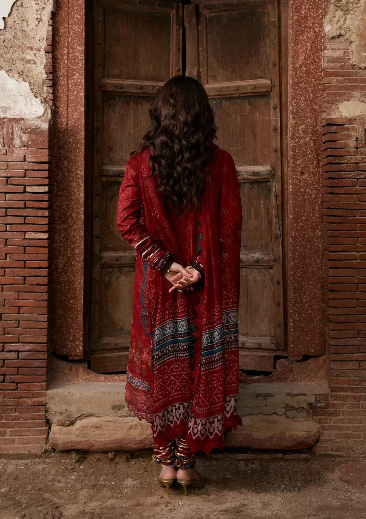 Prints Lawn – KPS-1A SURKH NOOR