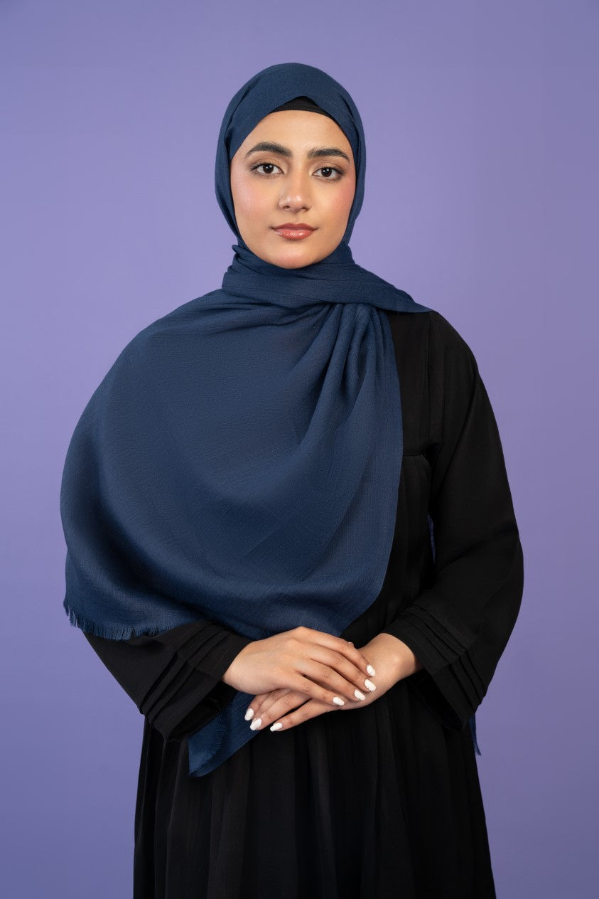 slub lawn Hijab in Navy blue