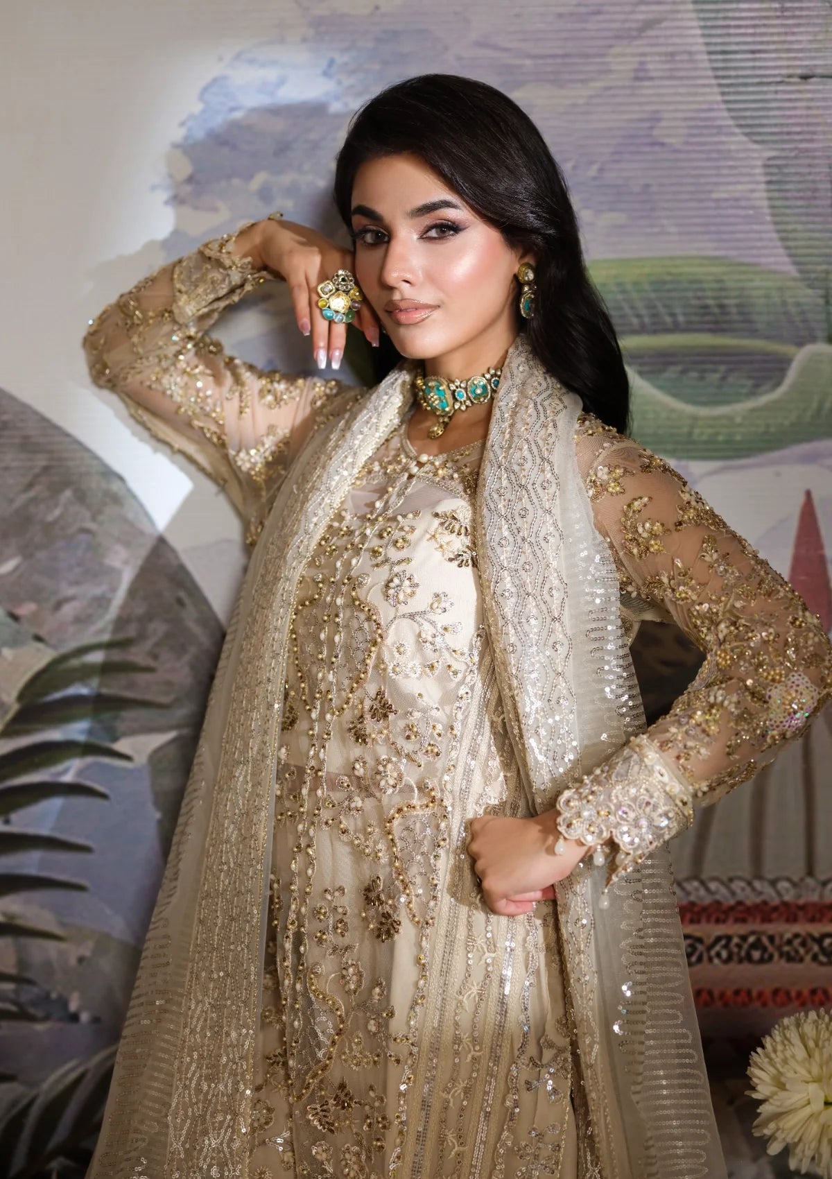 net Sharara in Off-white