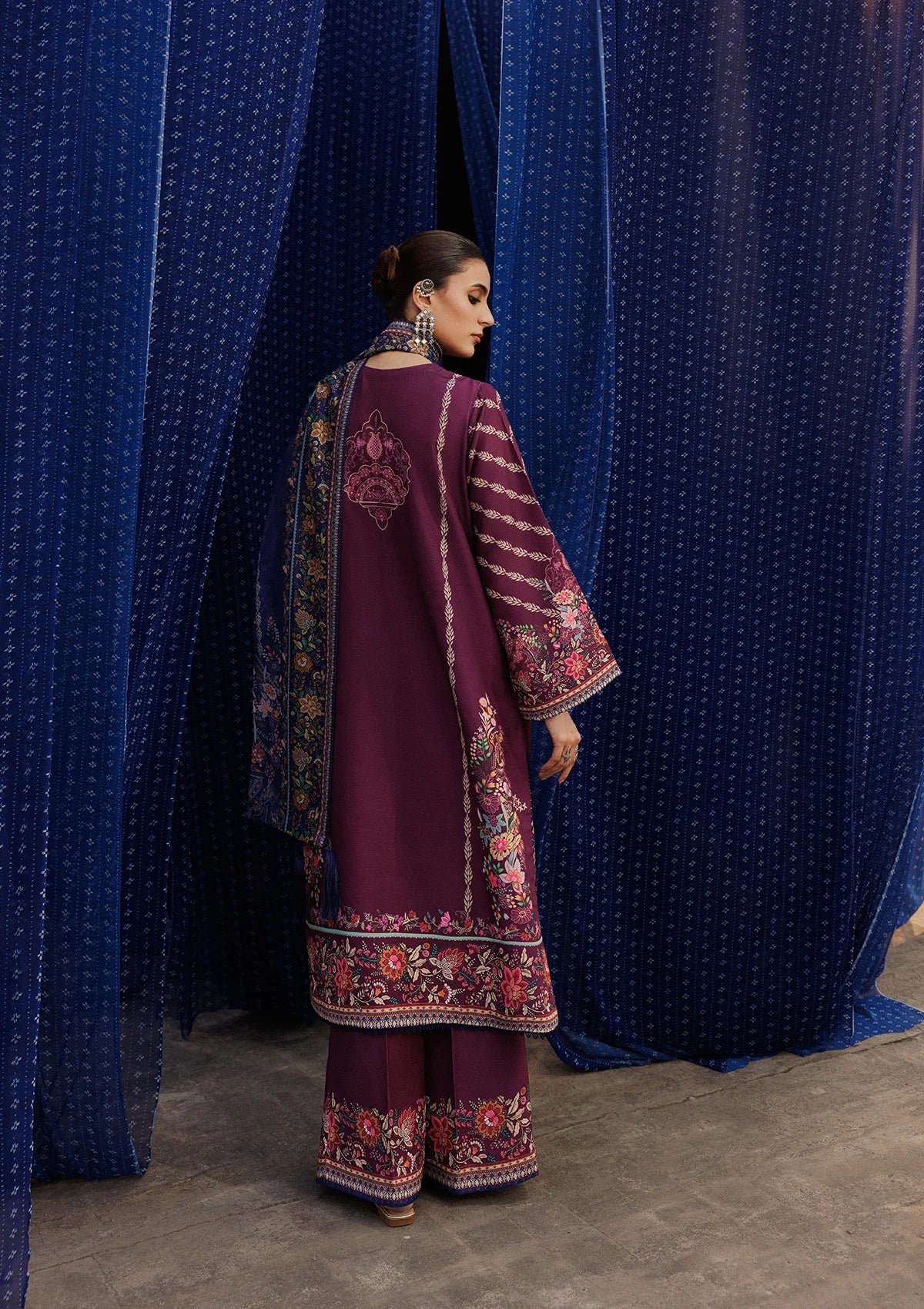 khaddar Unstitched in Plum purple