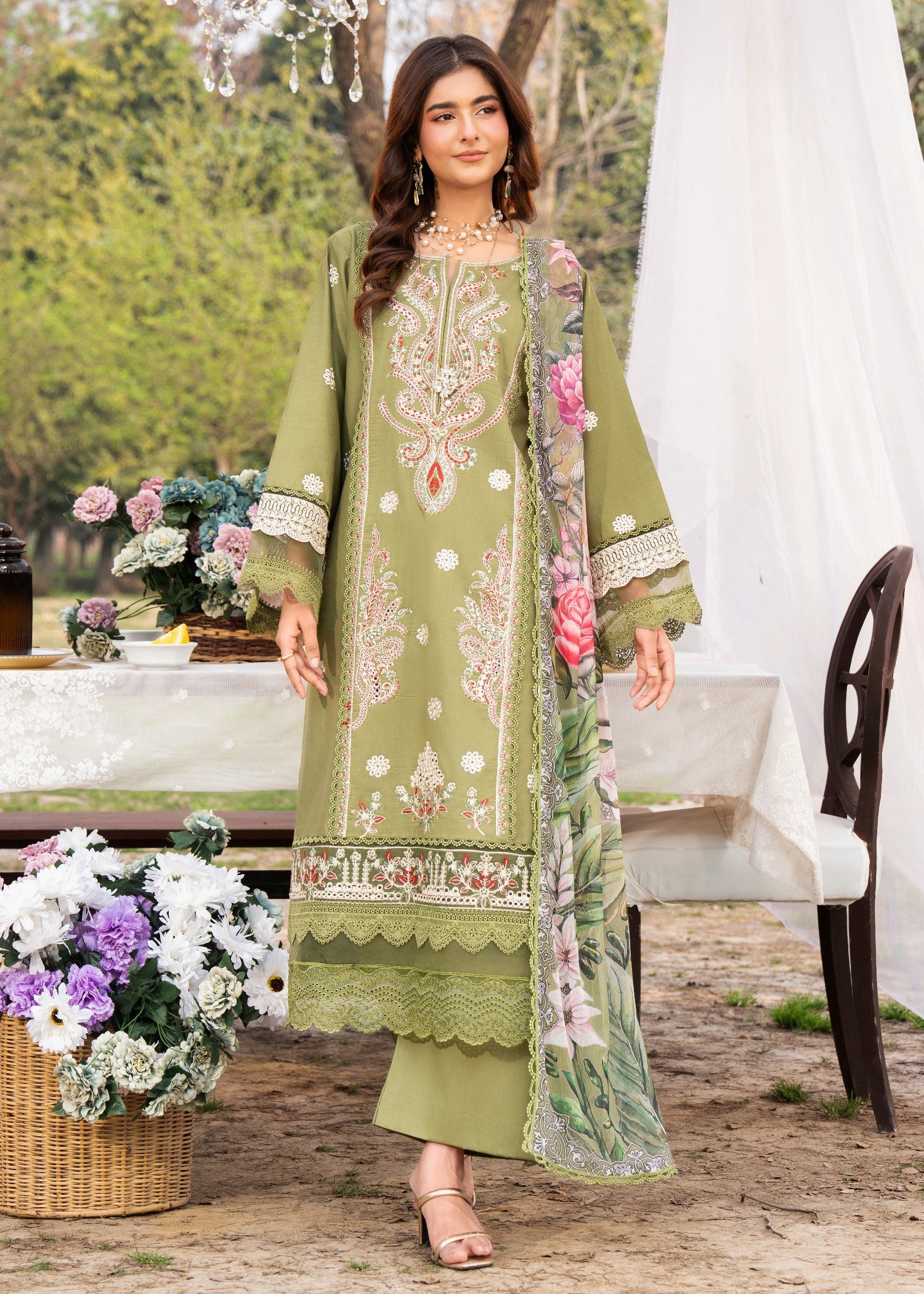 lawn Kurta Set in Olive green