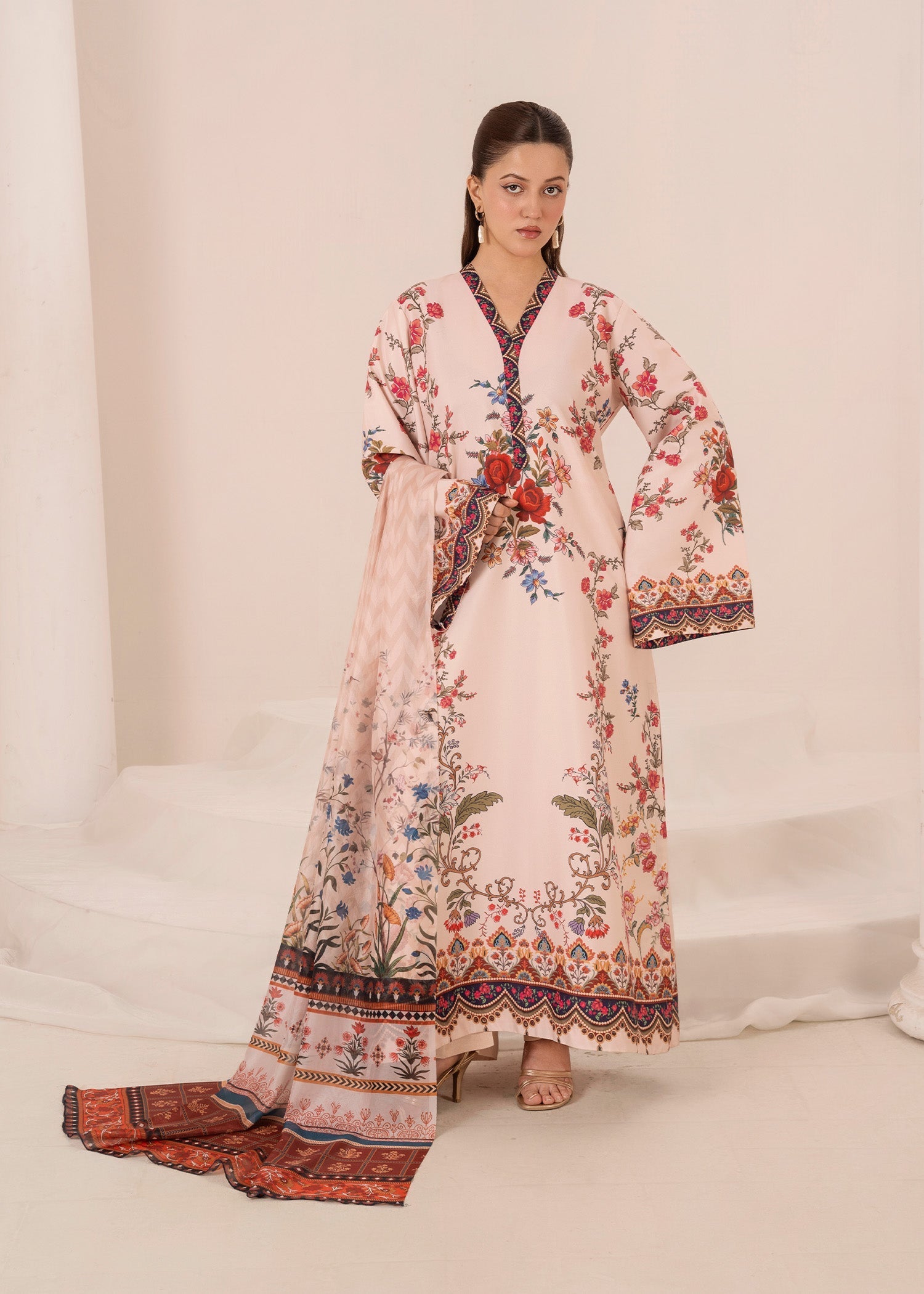crepe Kurta Set in Light pink