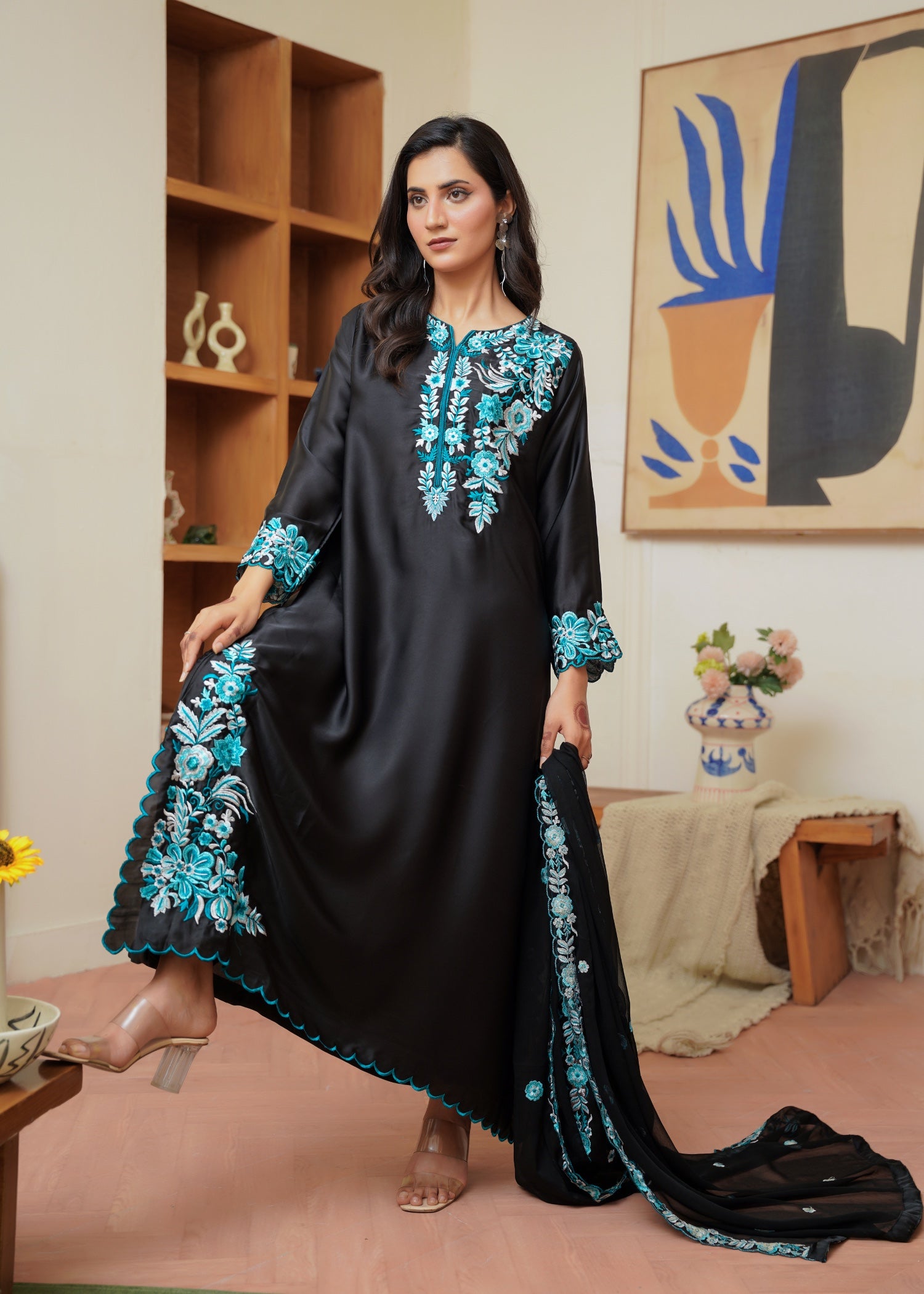 silk Kaftan in Black