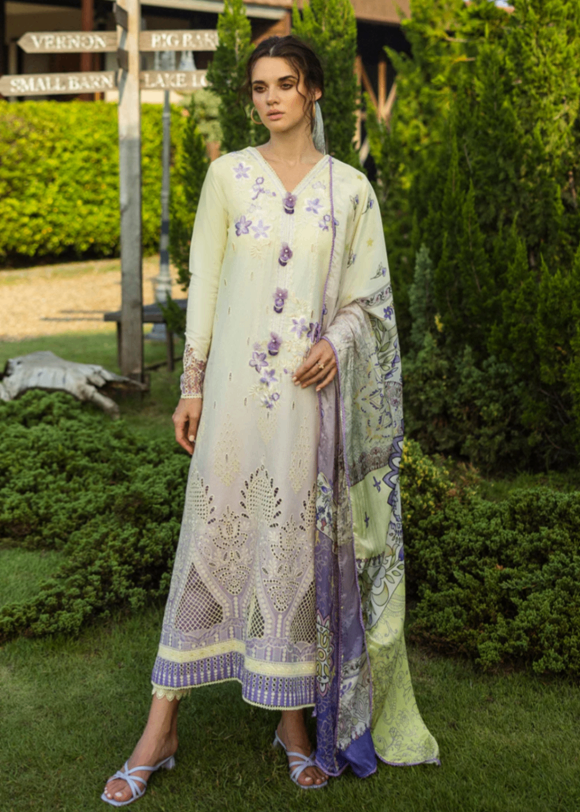 lawn Unstitched in Floral white