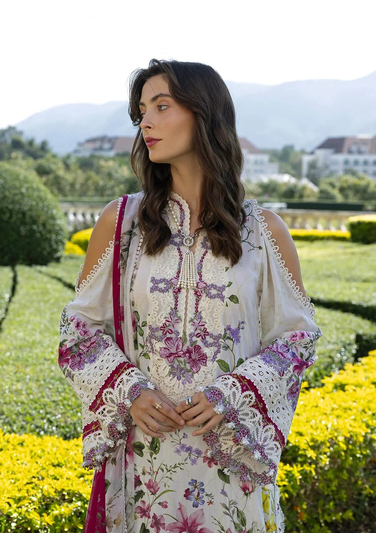 Signature Embroidered Lawn Prints – ESA-1A DUCHESS