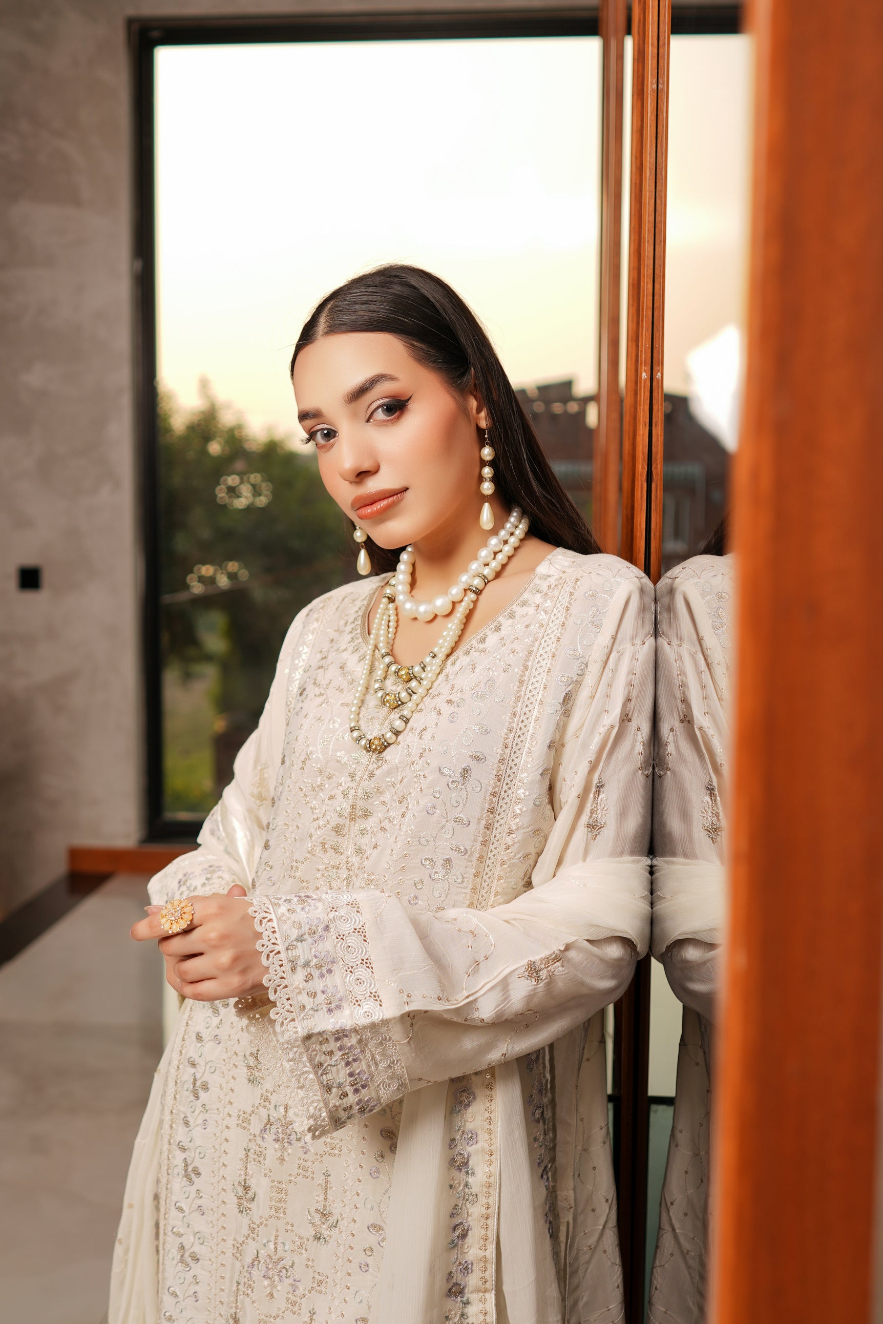 Shamooz Silk Edit Festive Pret Formals – D-1
