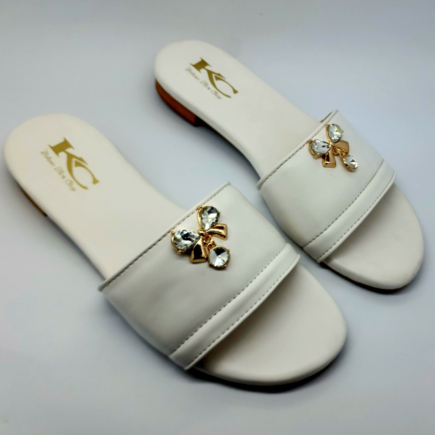 Flats in White by - High Quality Women Flats CKI5447