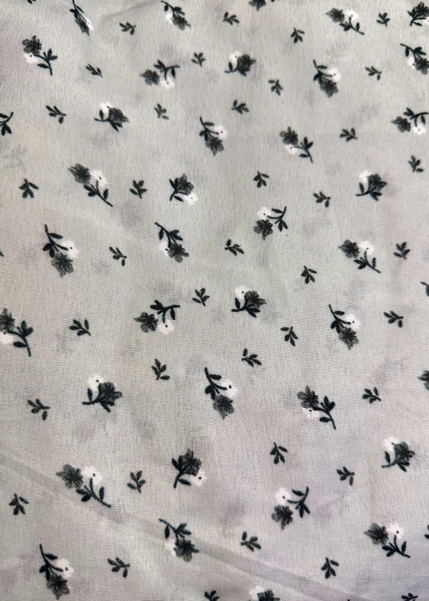 lawn Chaddar in Light grey