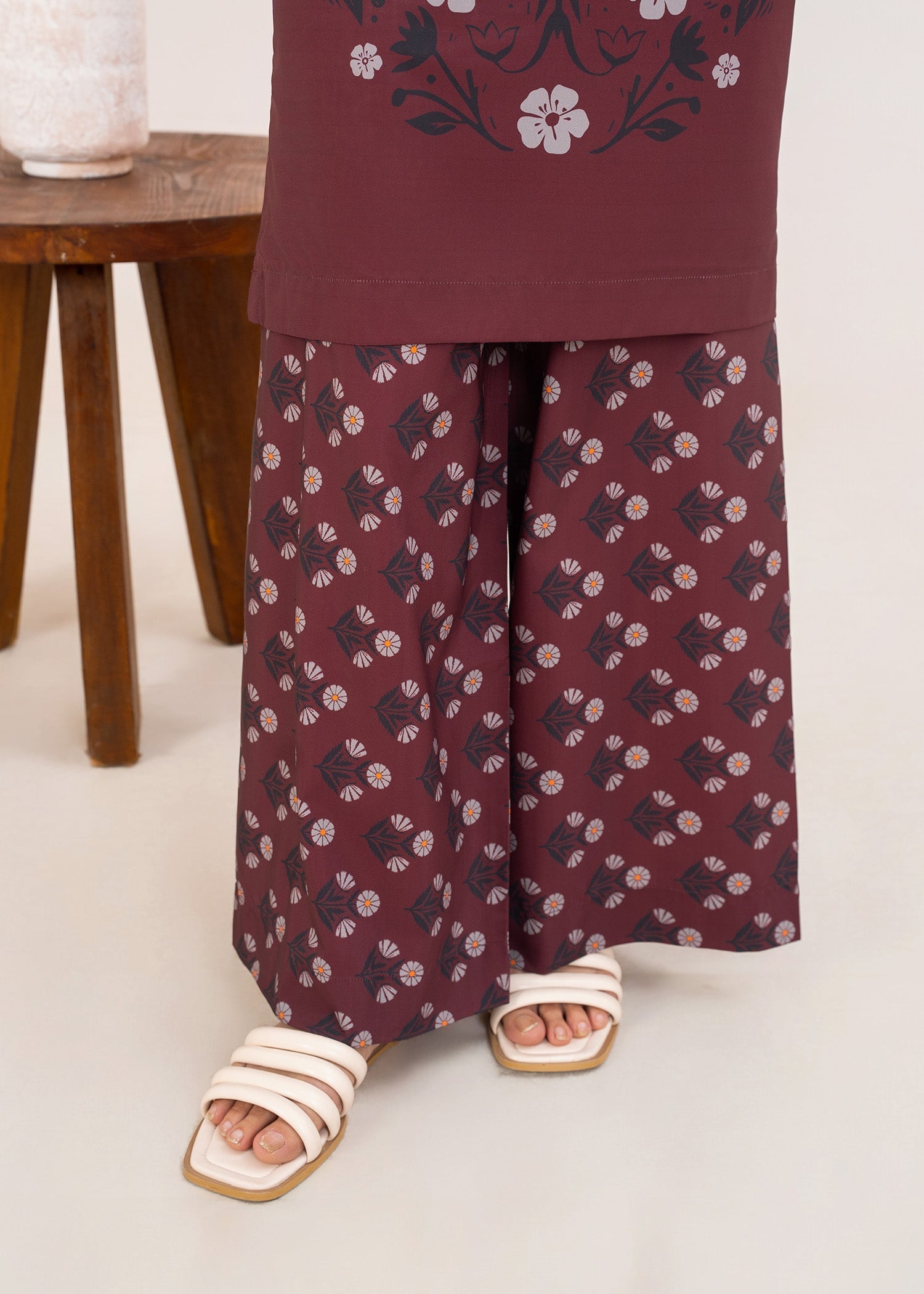grip Kurta Set in Brown