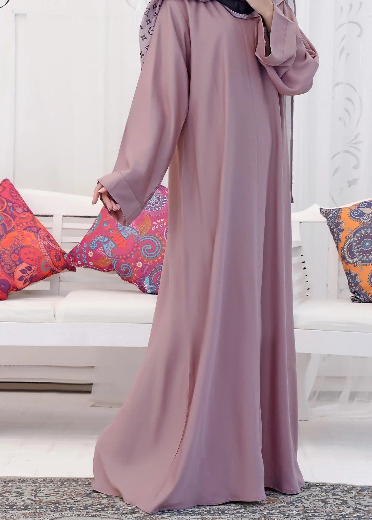 nidha Abaya in Lilac