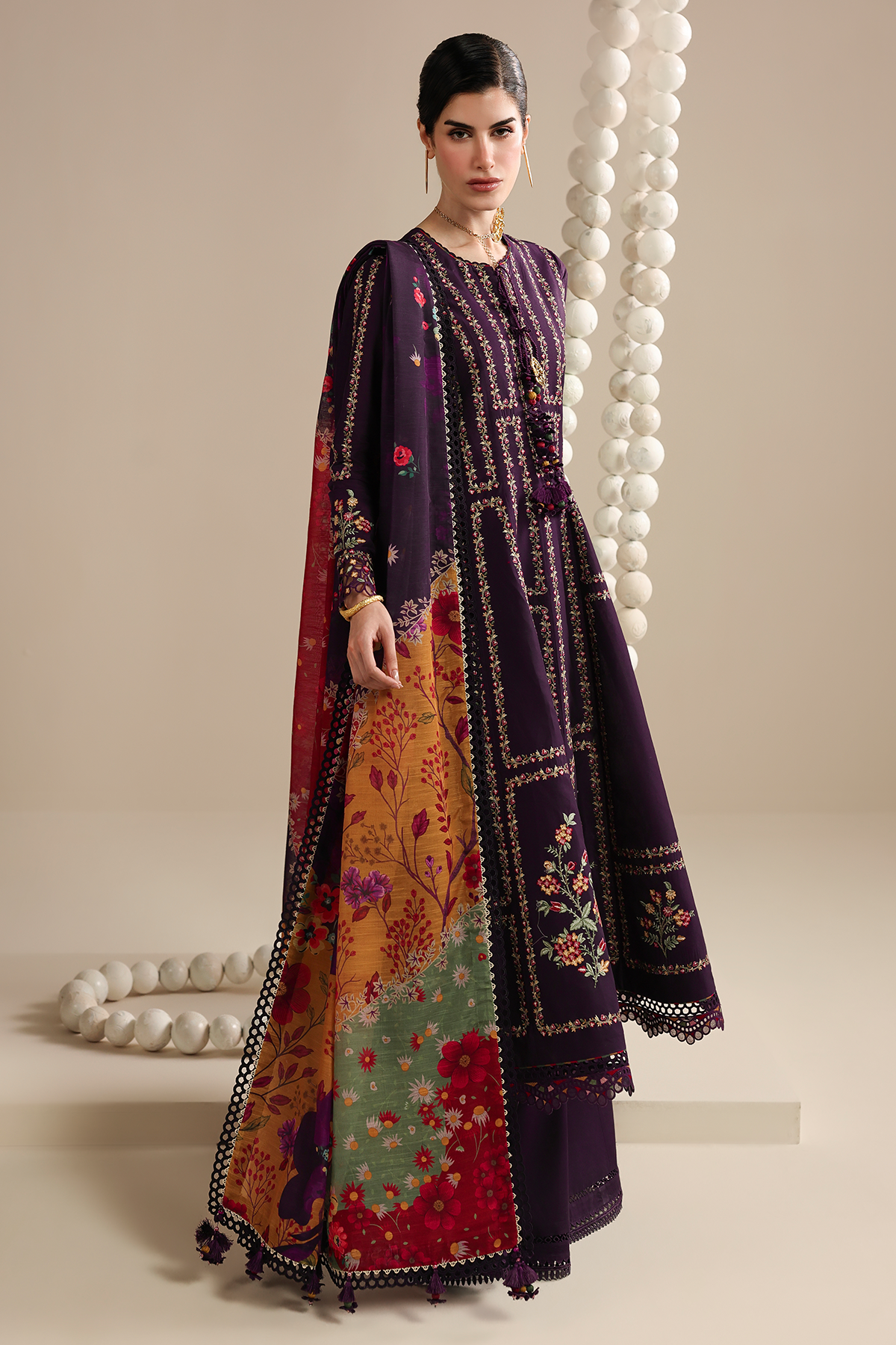Iris Luxury Festive Lawn – IL26-D06