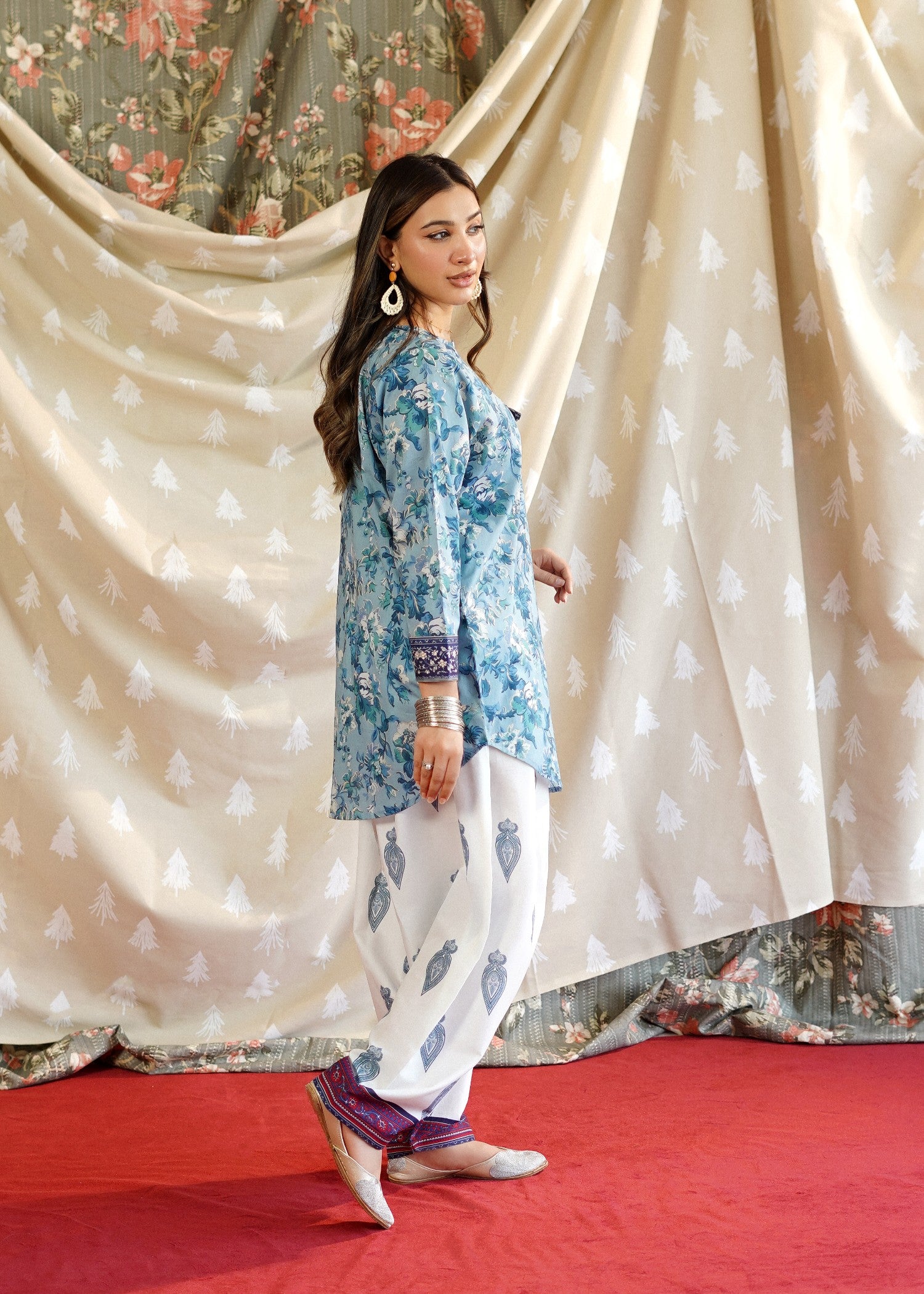 lawn Kurta Set in Azure