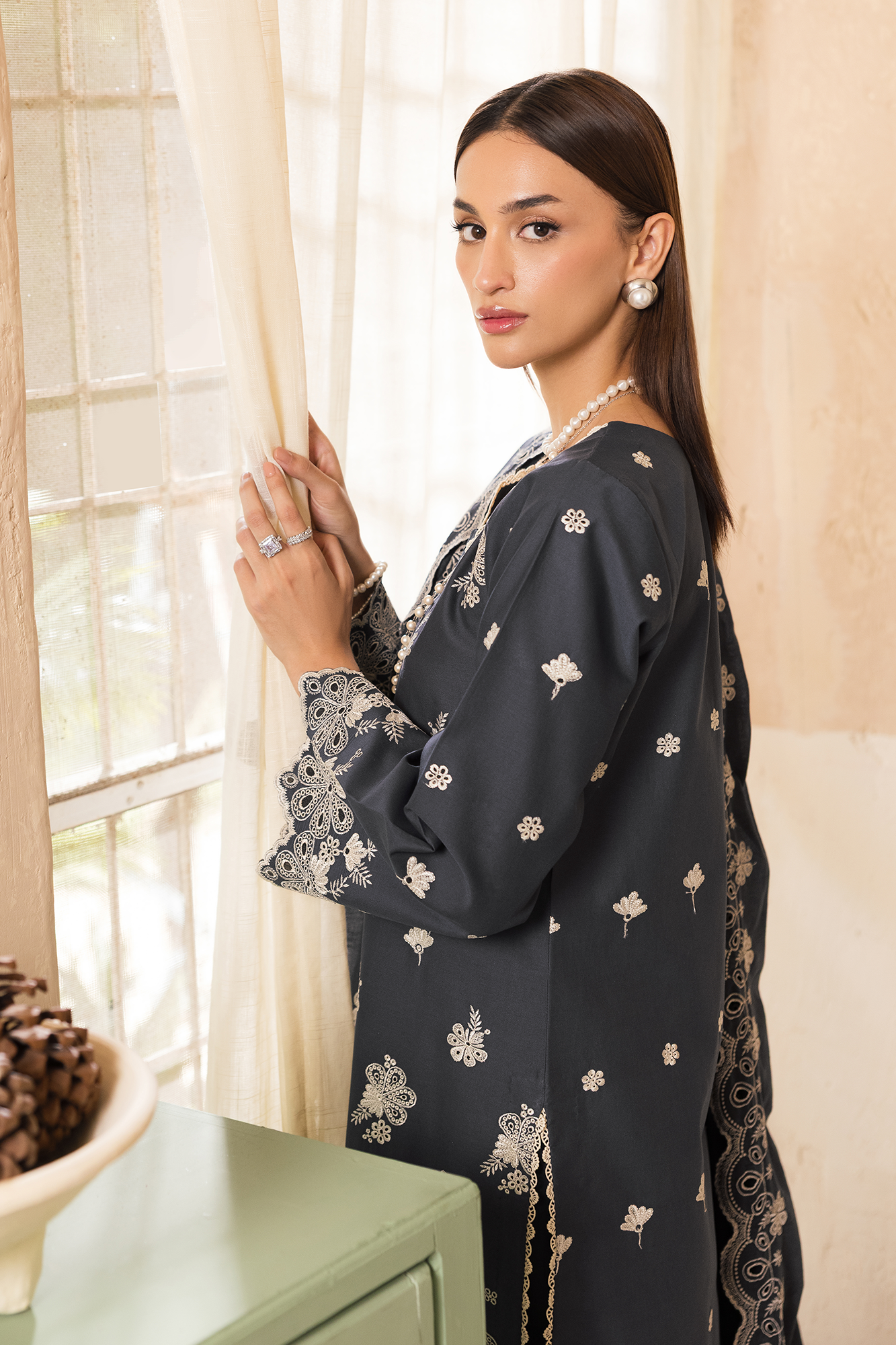 Nissa Chikankari Lawn – N-01