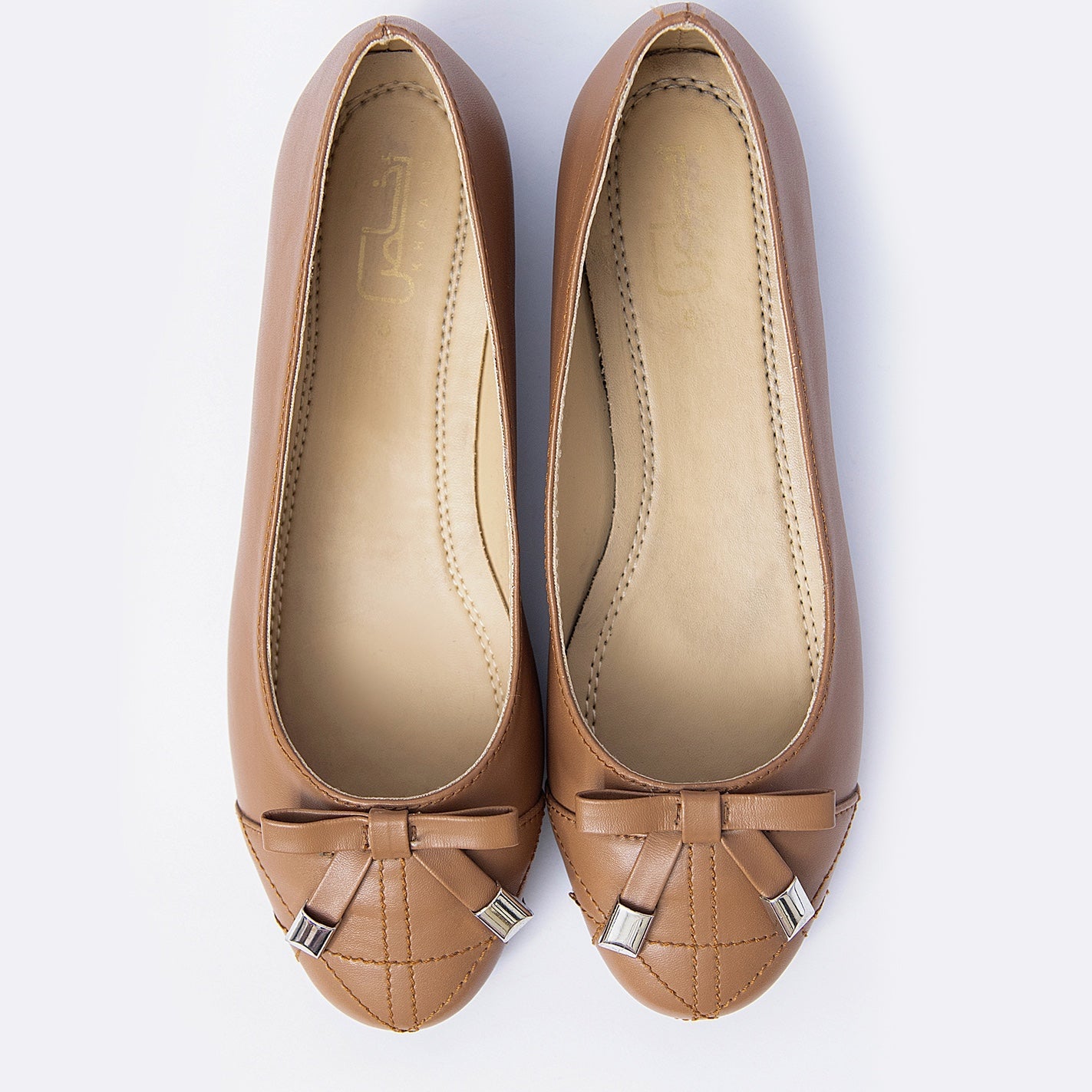 Pumps in Mustard by - High Quality Women Pumps EJL8832