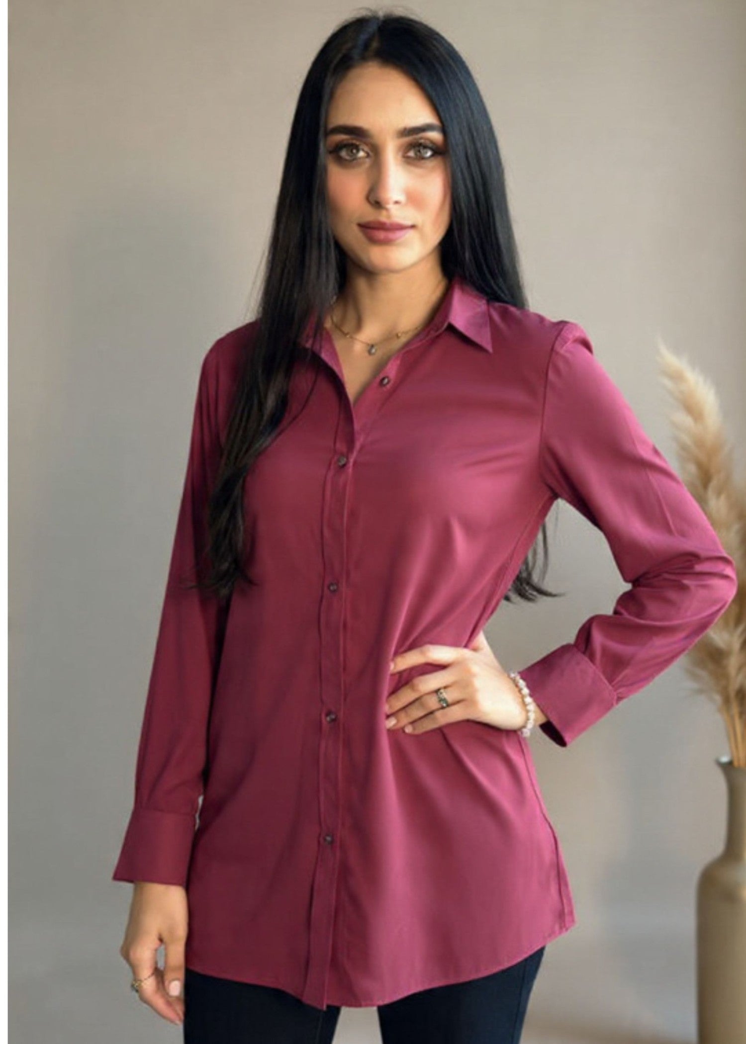 georgette Top in Amaranth