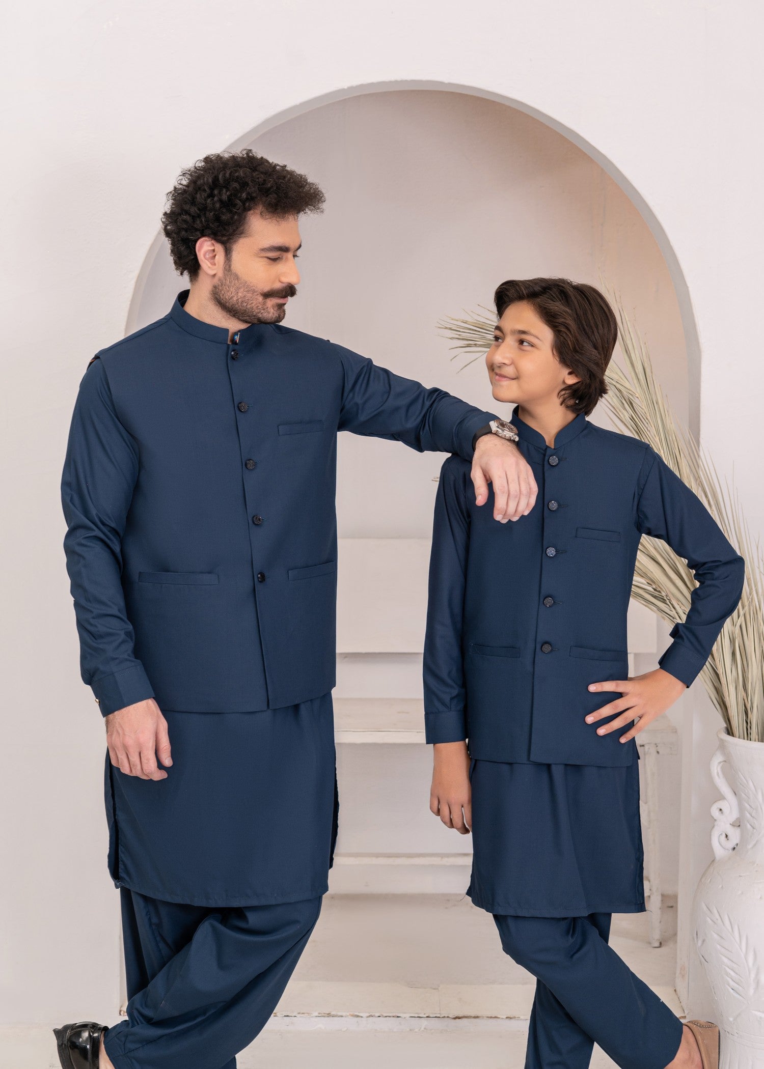 jamawar Waistcoat in Midnight blue
