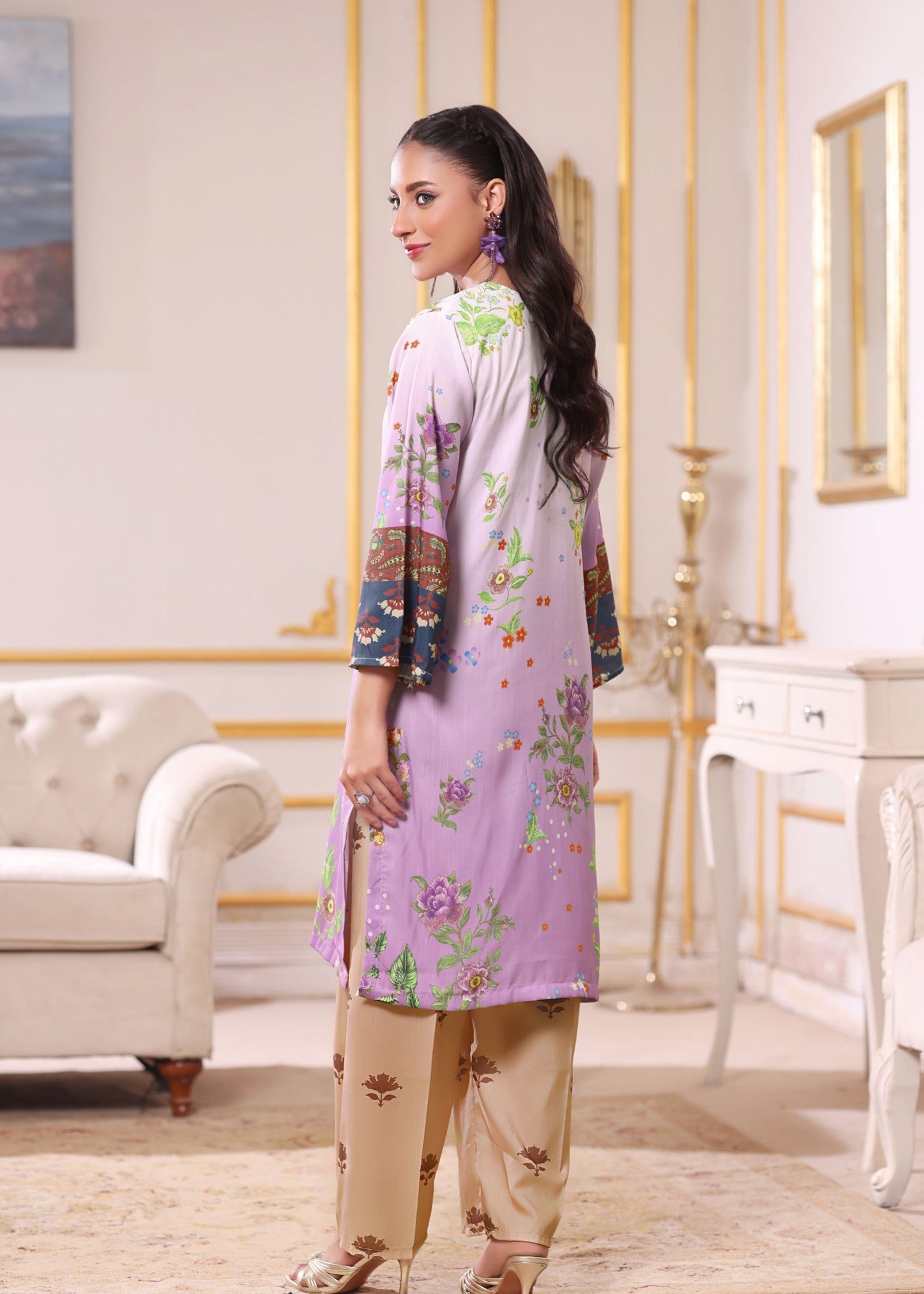 swiss lawn Kurta Set in Multi