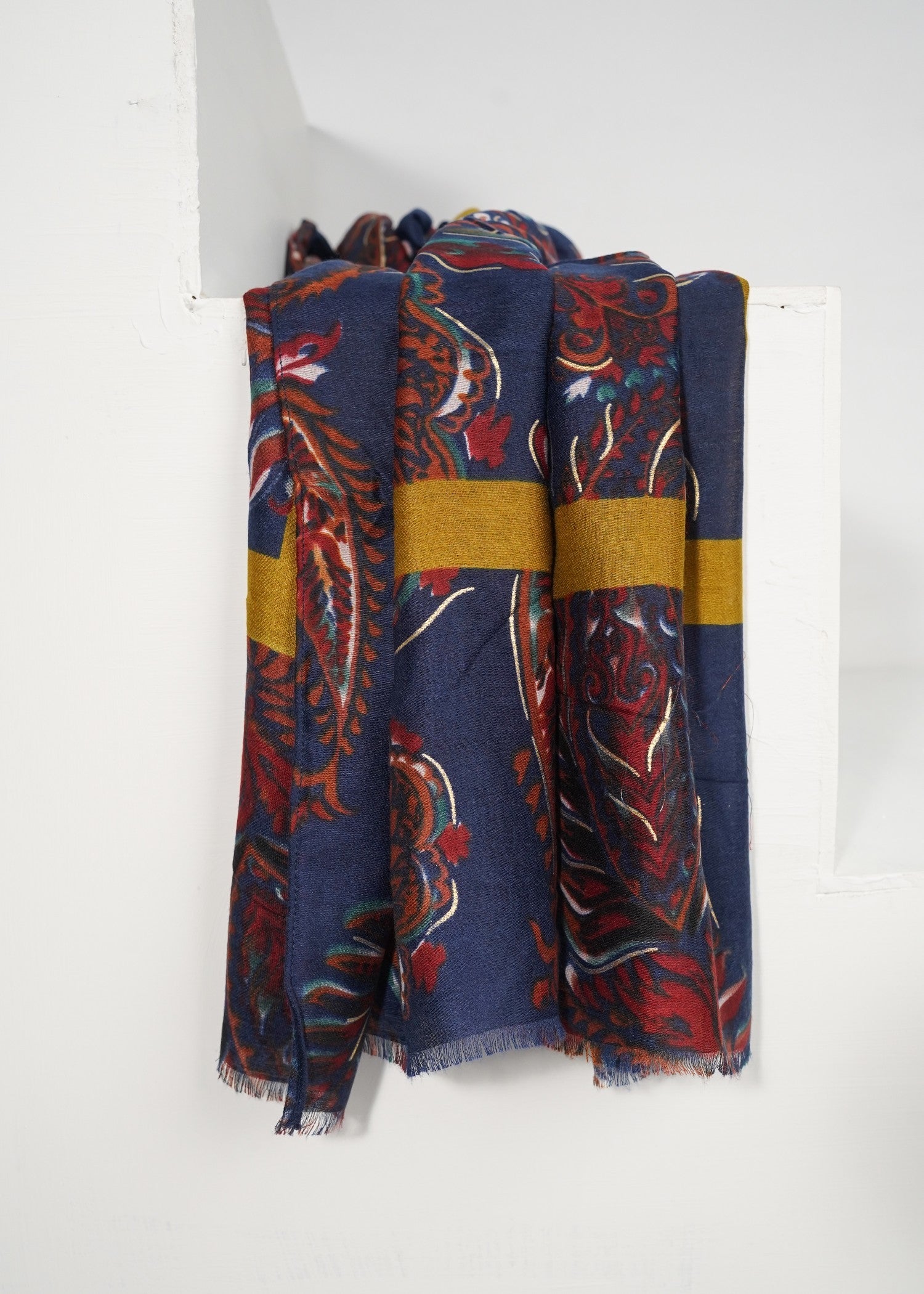 viscose Hijab in Multi