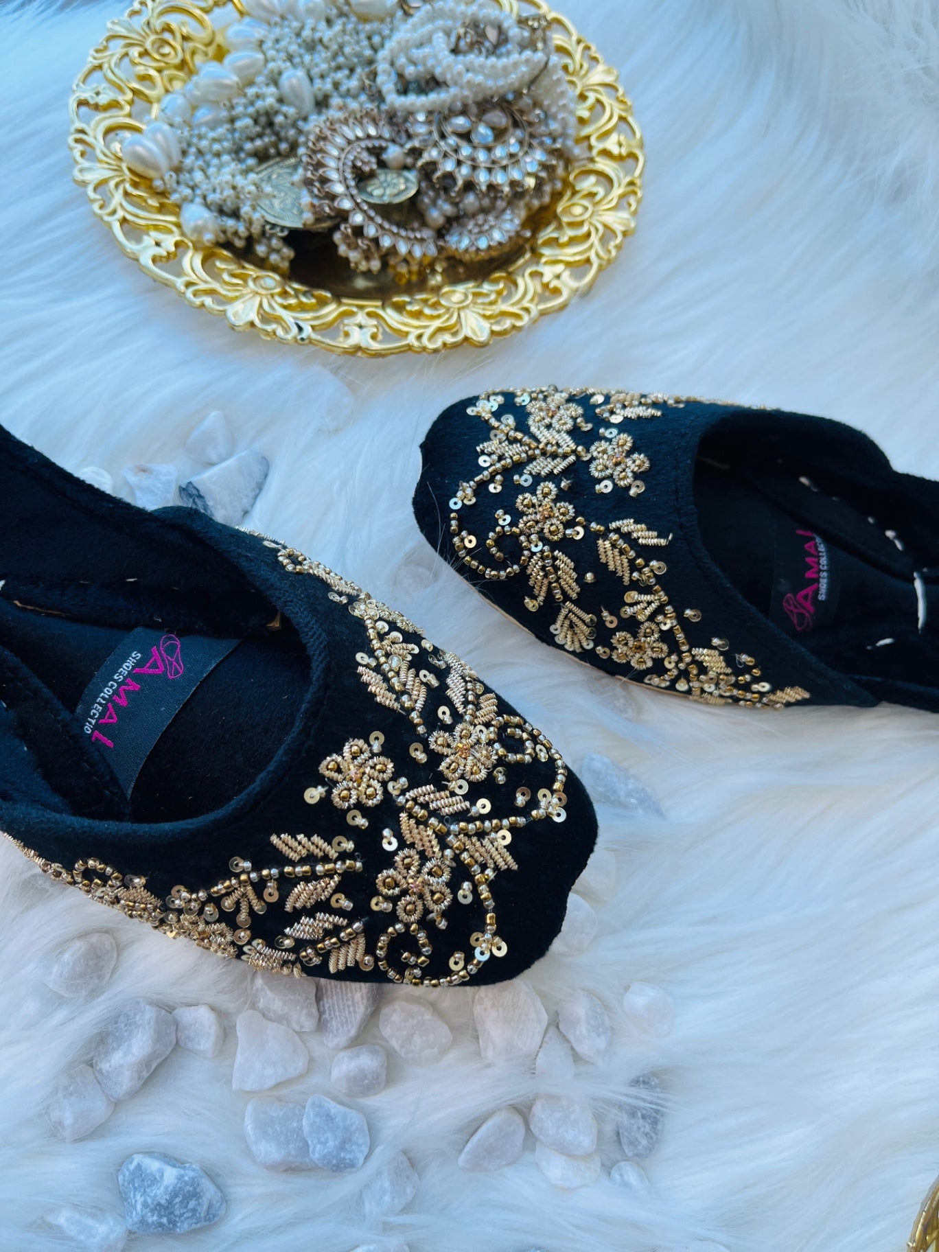 Khussa in Black by - High Quality Women Khussa DJK7618