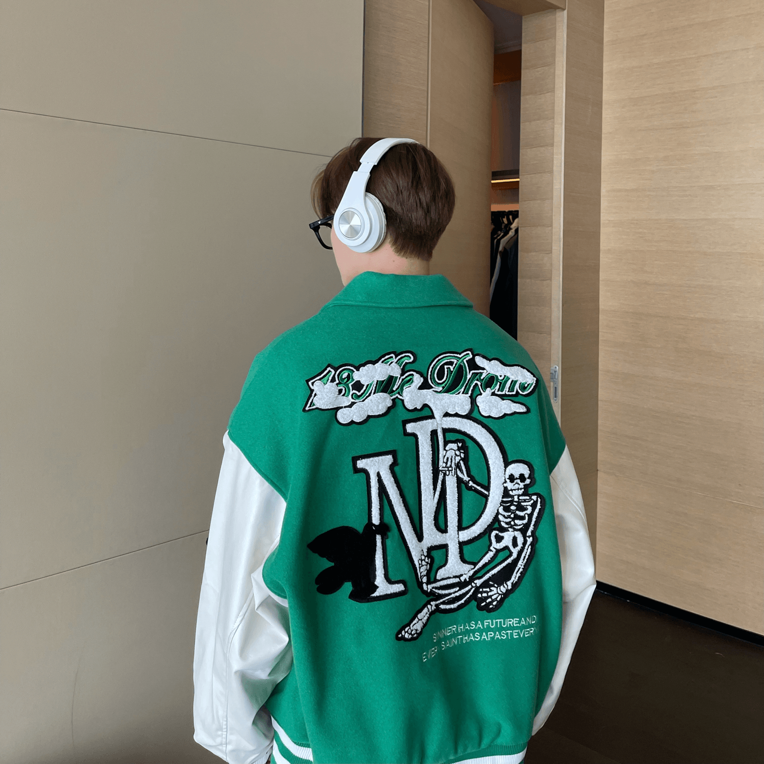 Contrasting Design Letter Embroidery Woolen Jacket Men