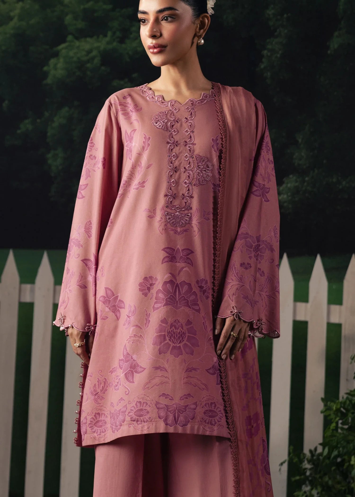 cambric Unstitched in Baby pink