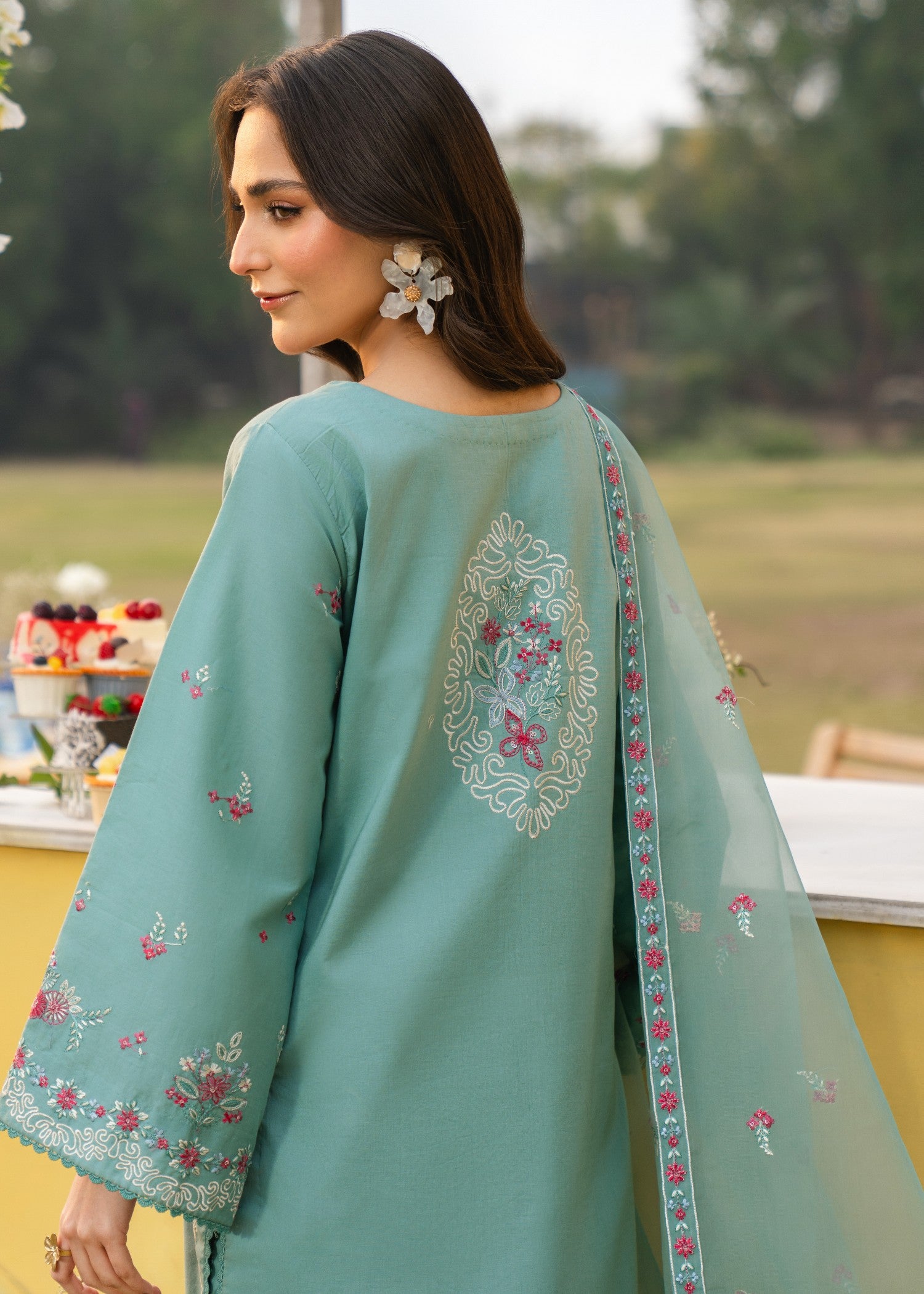 lawn Kurta Set in Powder blue, light pink