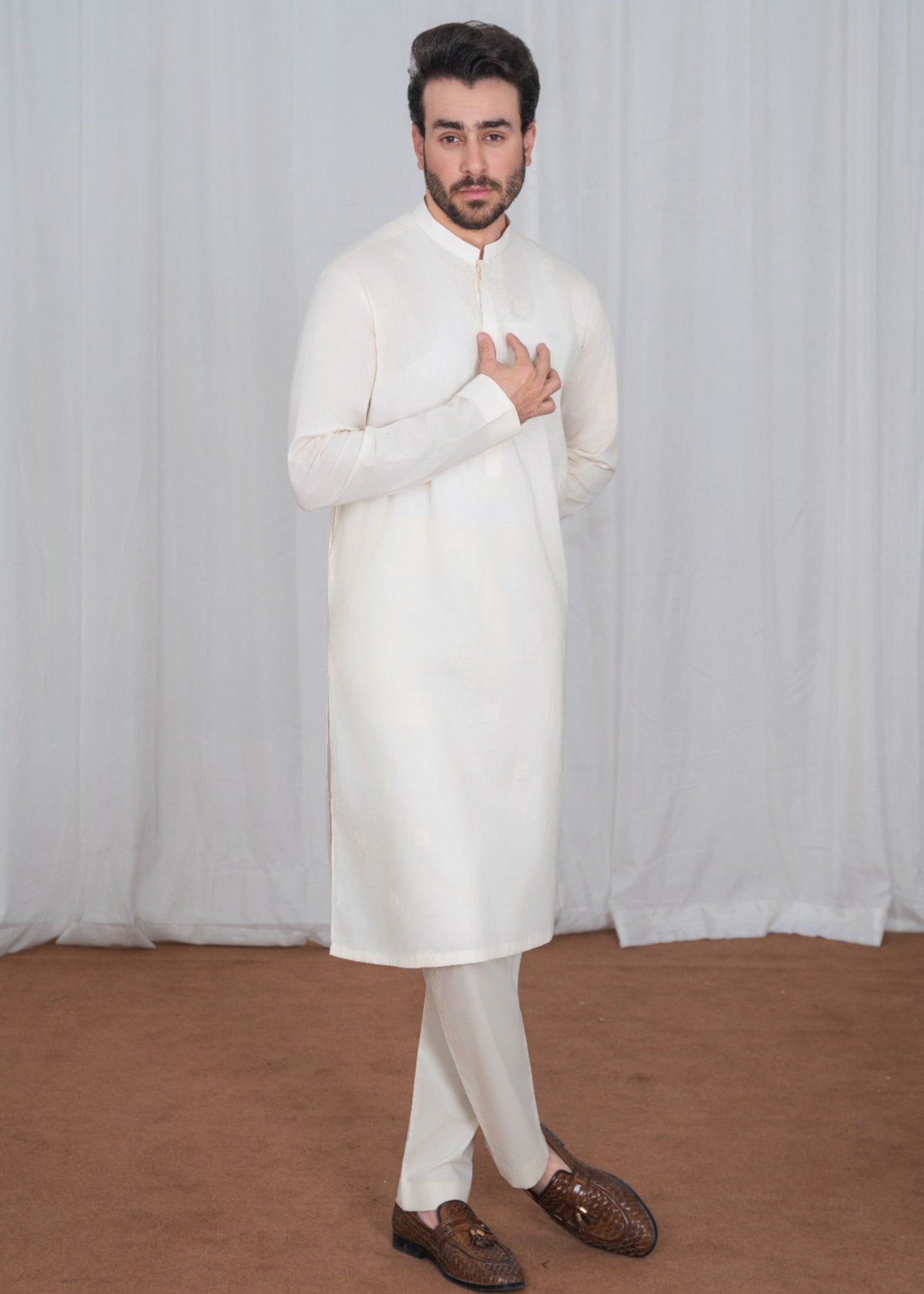 karandi Kurta Set in White by Istor House Of Premium Fabrics