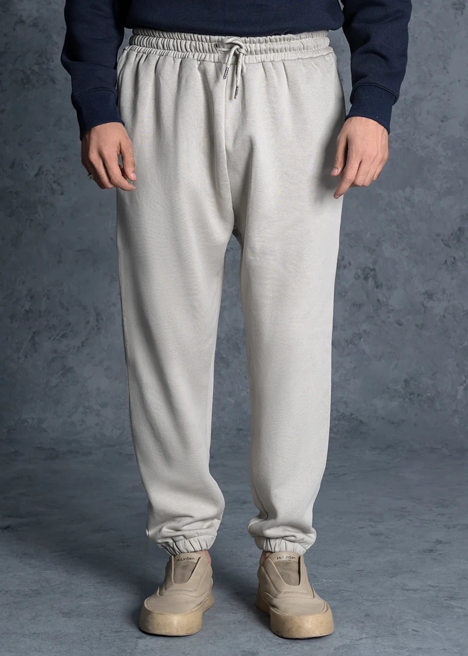 fleece Trousers in Stone grey