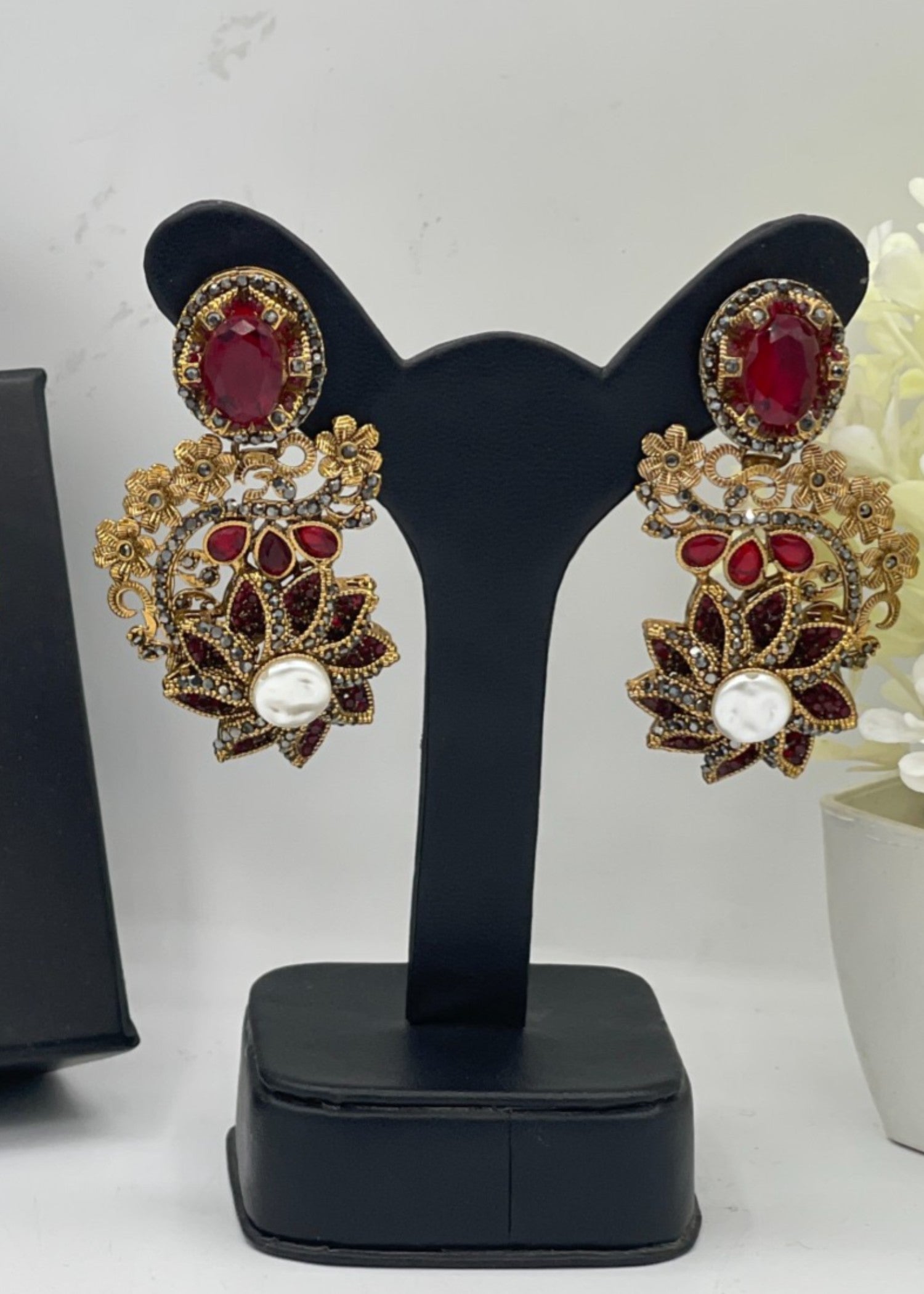 Earrings in Red Color by - Trendy Women Earrings XJJ8088