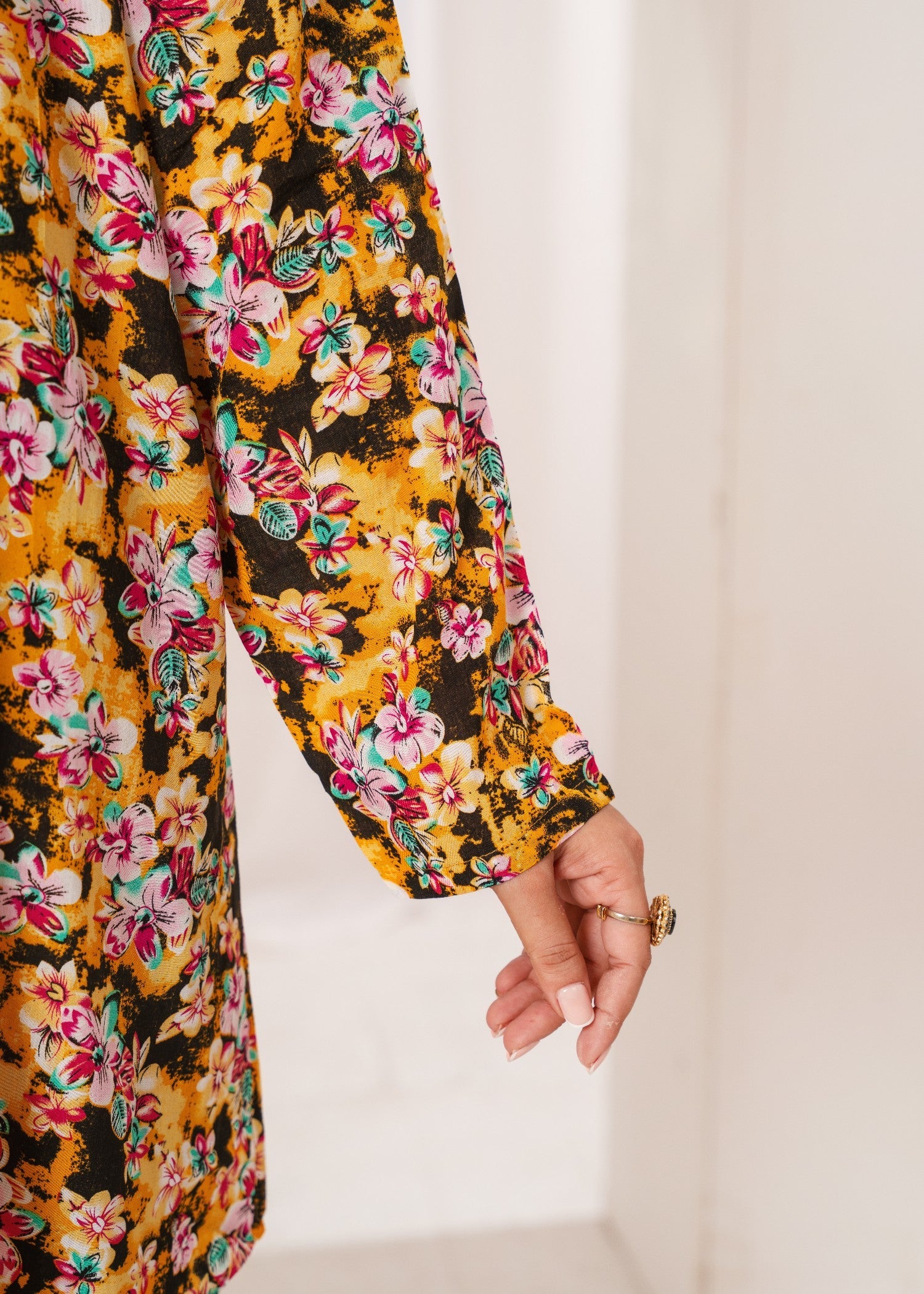 linen Tunic in Yellow