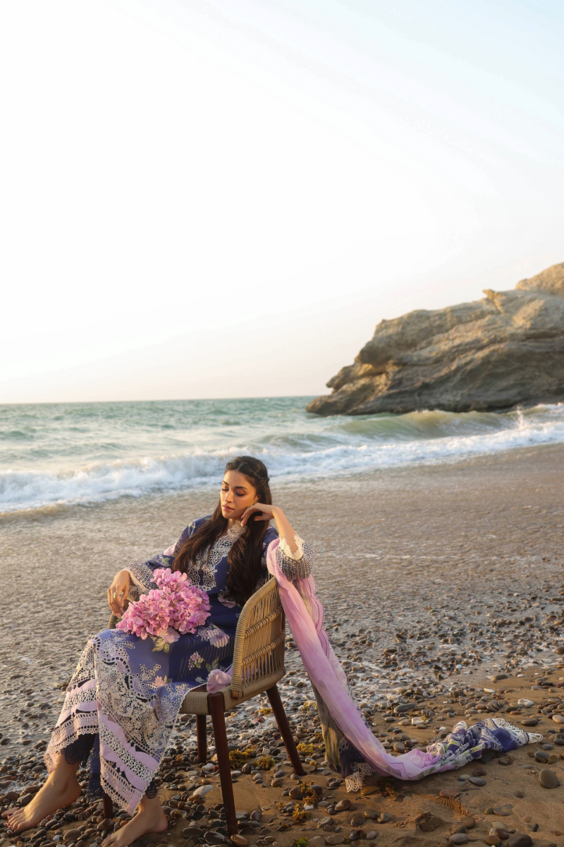 Summer Dreams Lawn – SERENITY