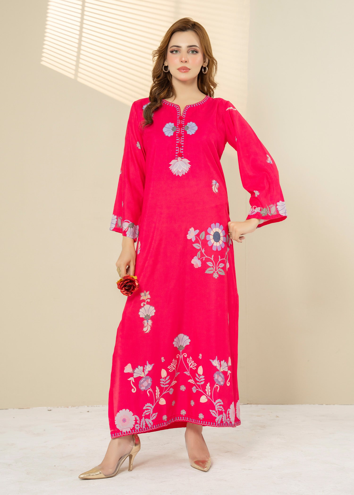 lawn Kaftan in Hot pink