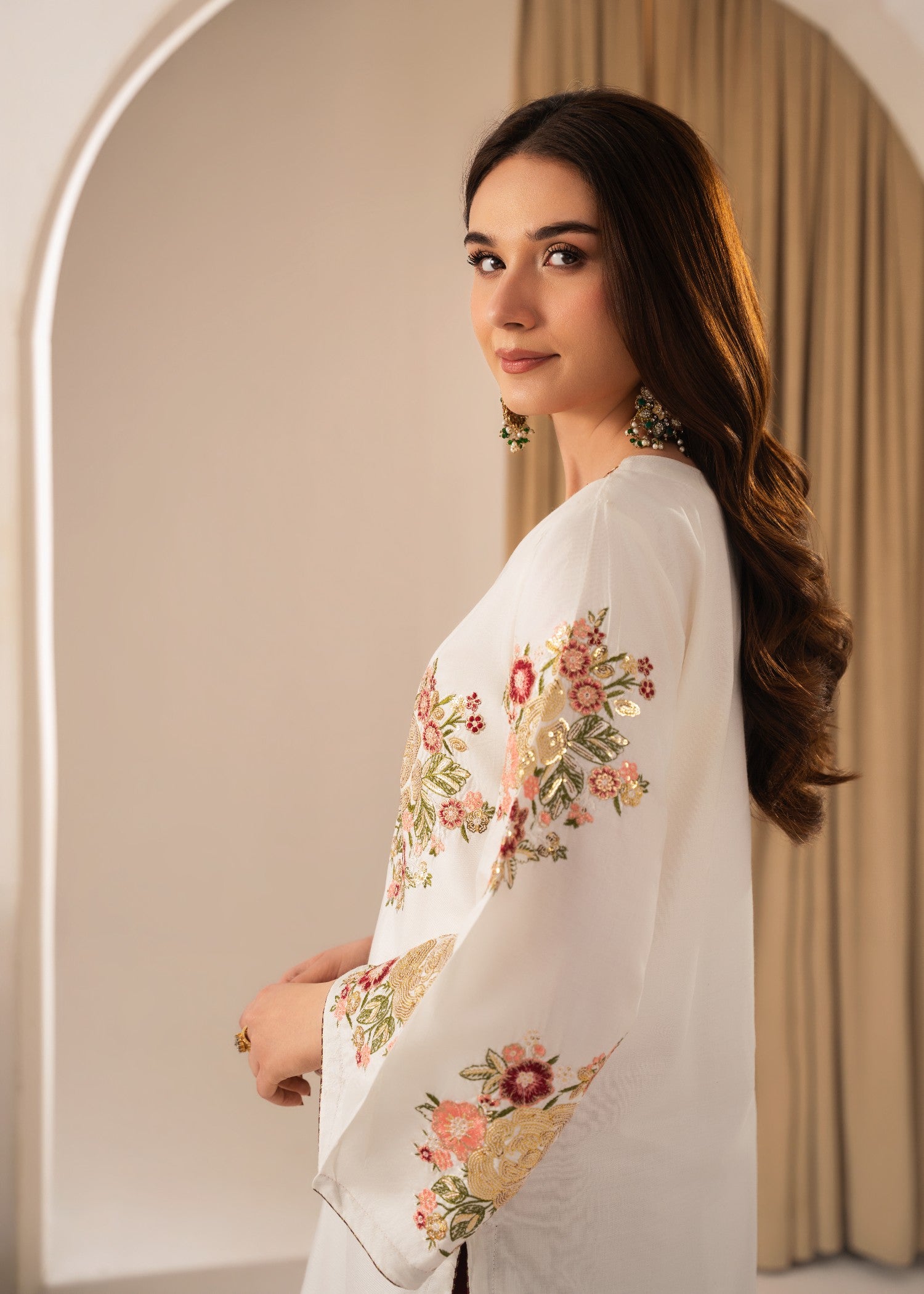 lawn Kurta Set in White, maroon