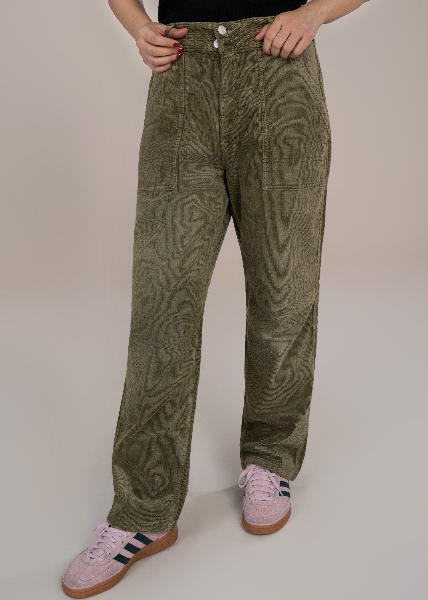 corduroy Pants in Olive green
