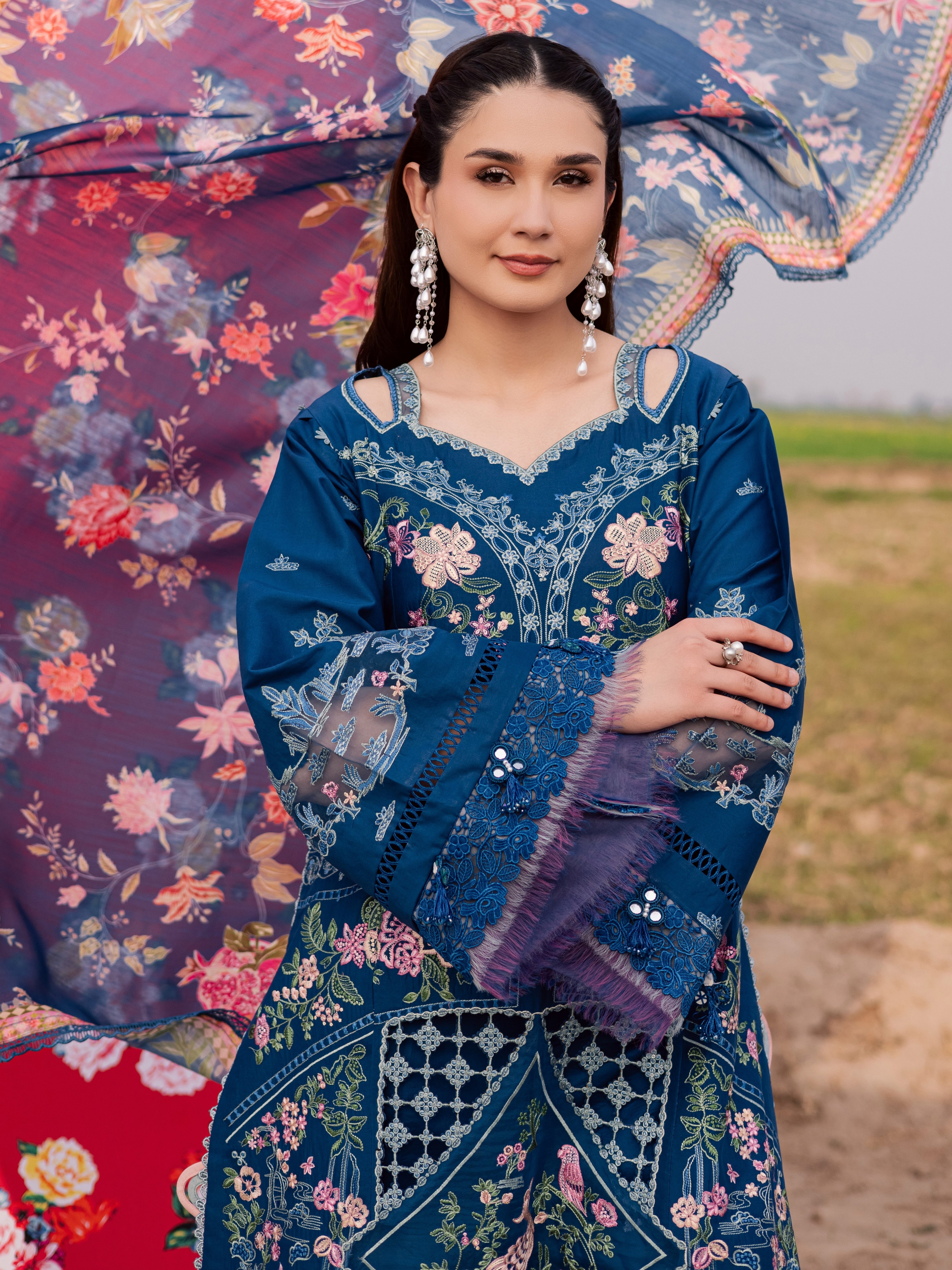 Dil-e-Raqsum Lawn – DQ-12