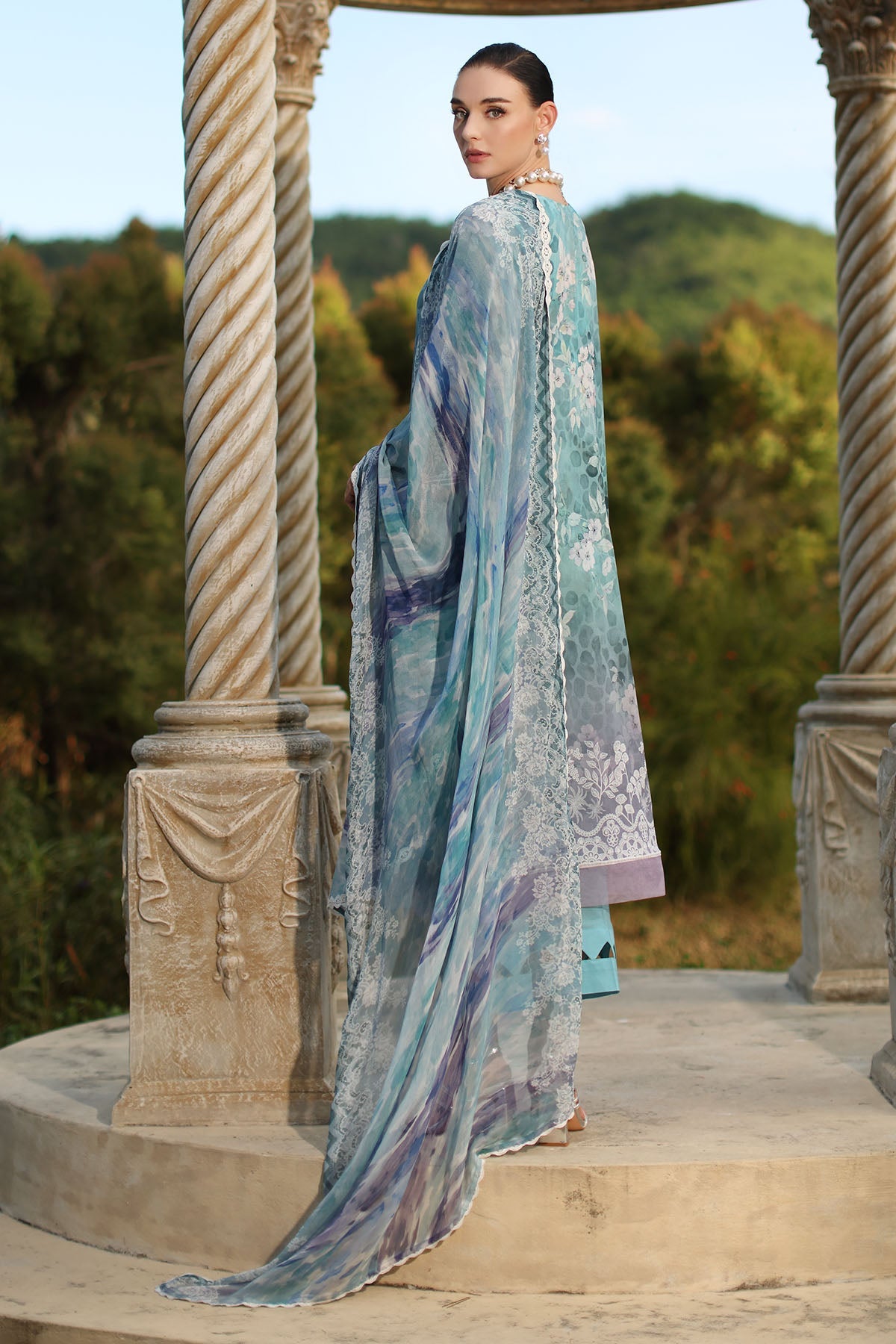 Signature Lawn Prints – SP-196