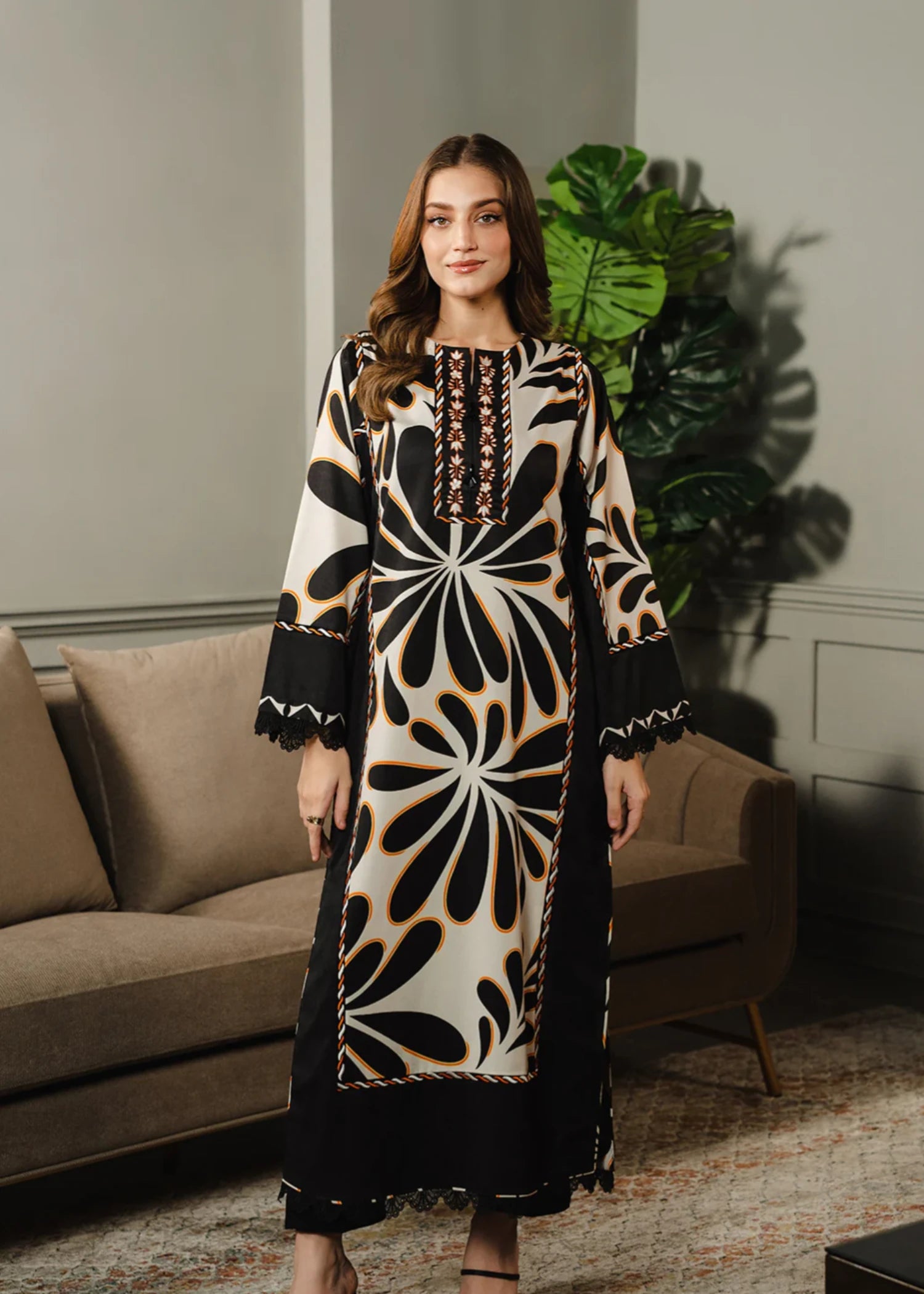 crepe Kurti in Black