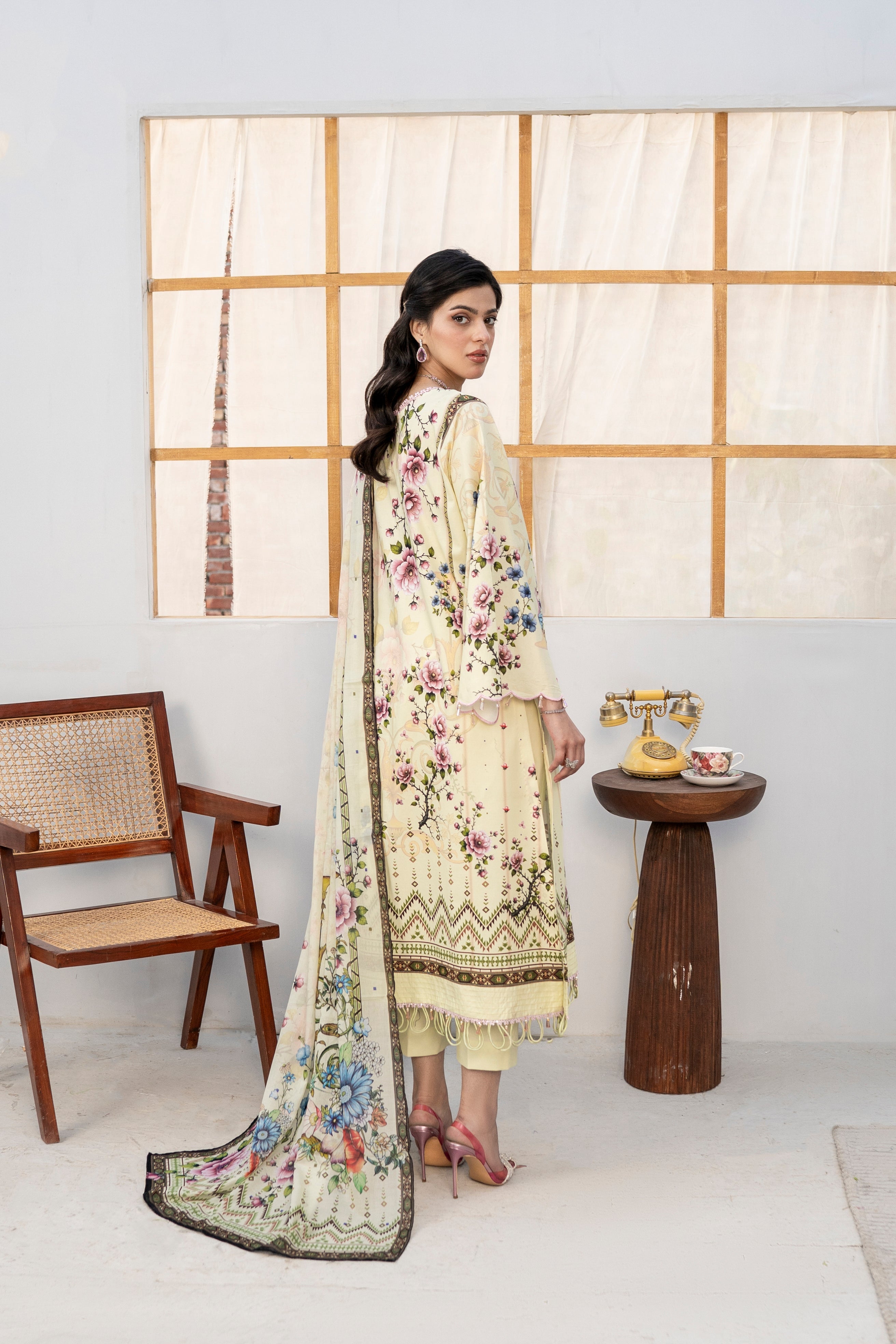 Summer Printed Lawn – D112