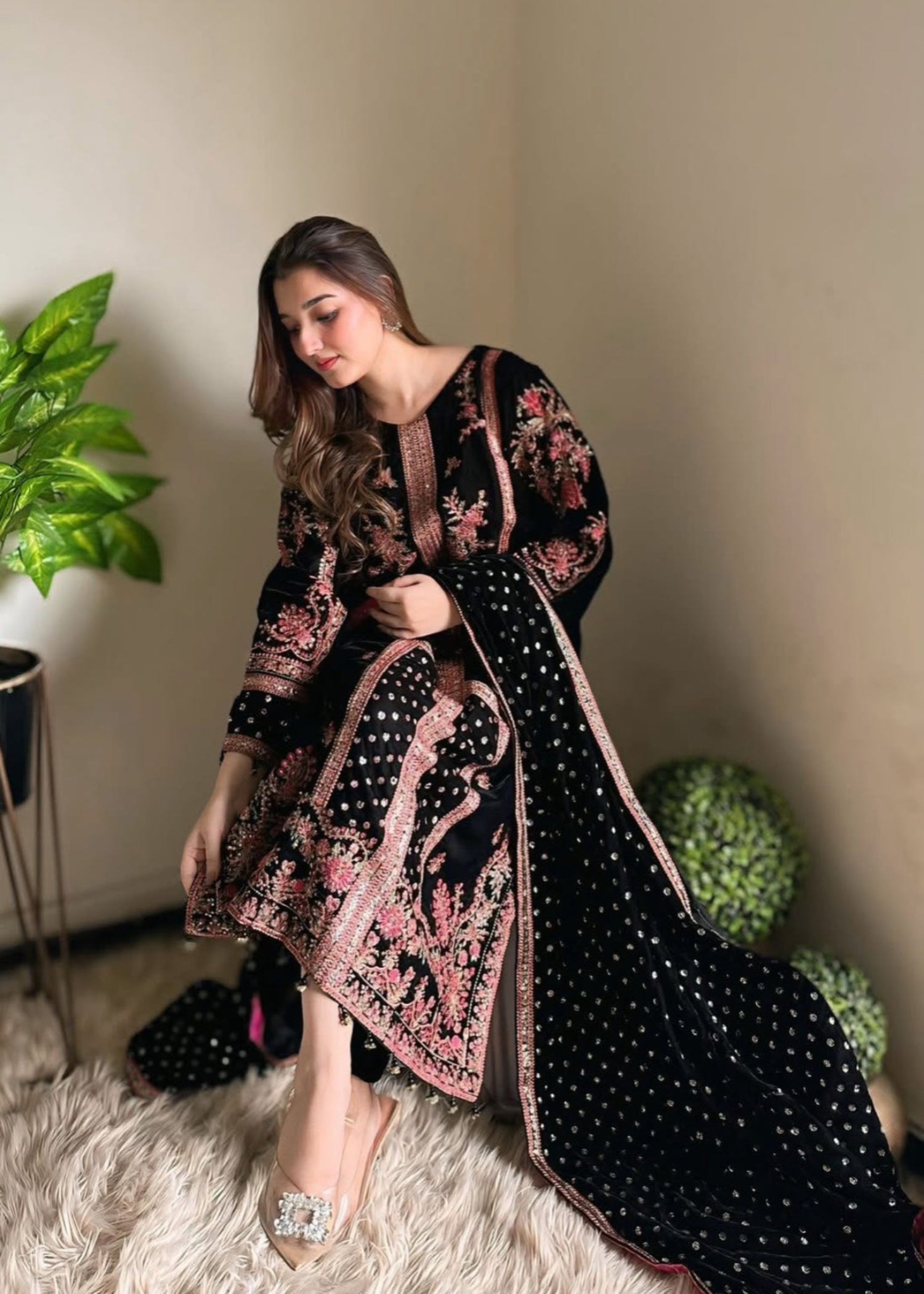 chinese micro velvet 9000 Kurta Set in Black