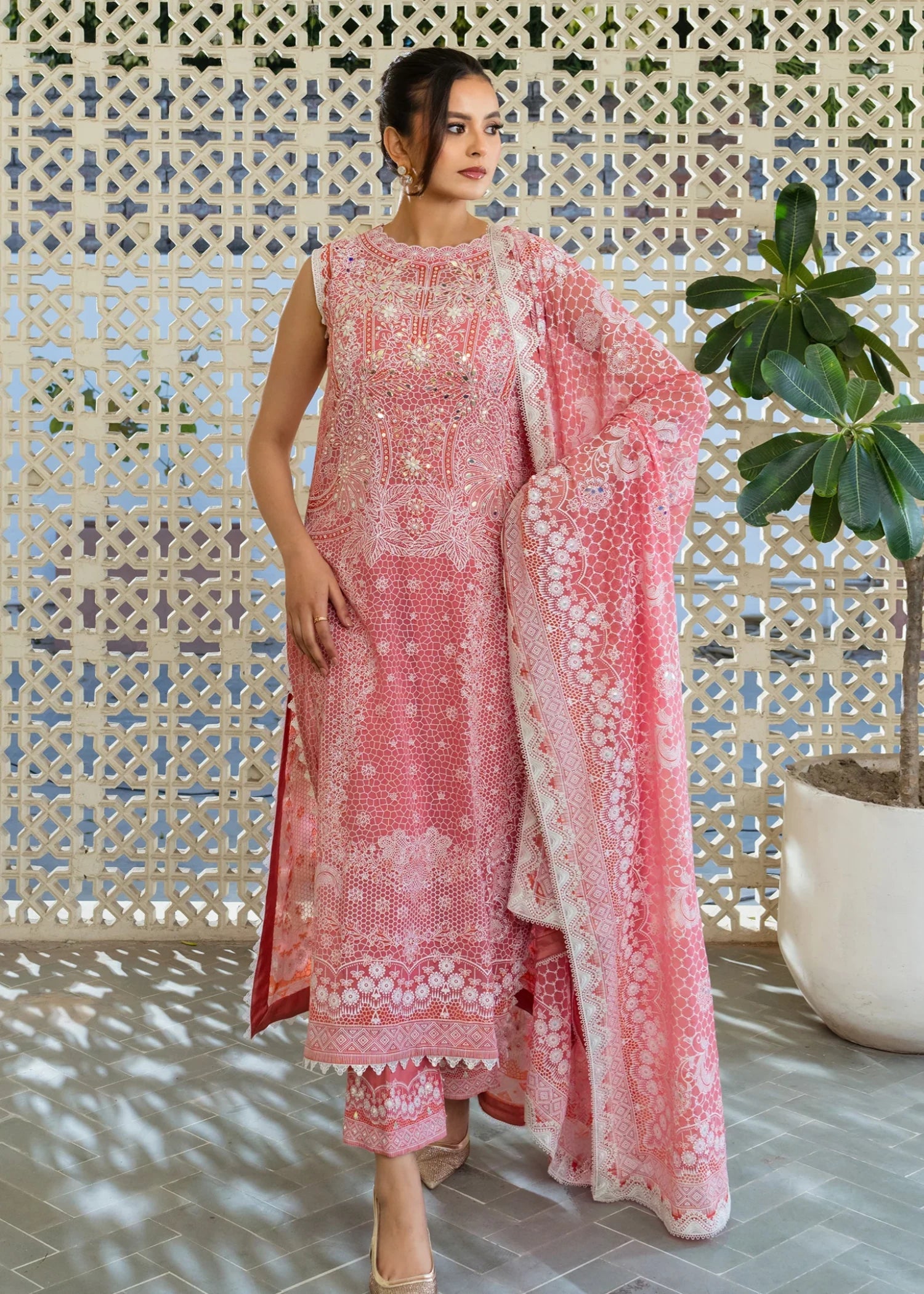 crinkle chiffon Unstitched in Carnation pink