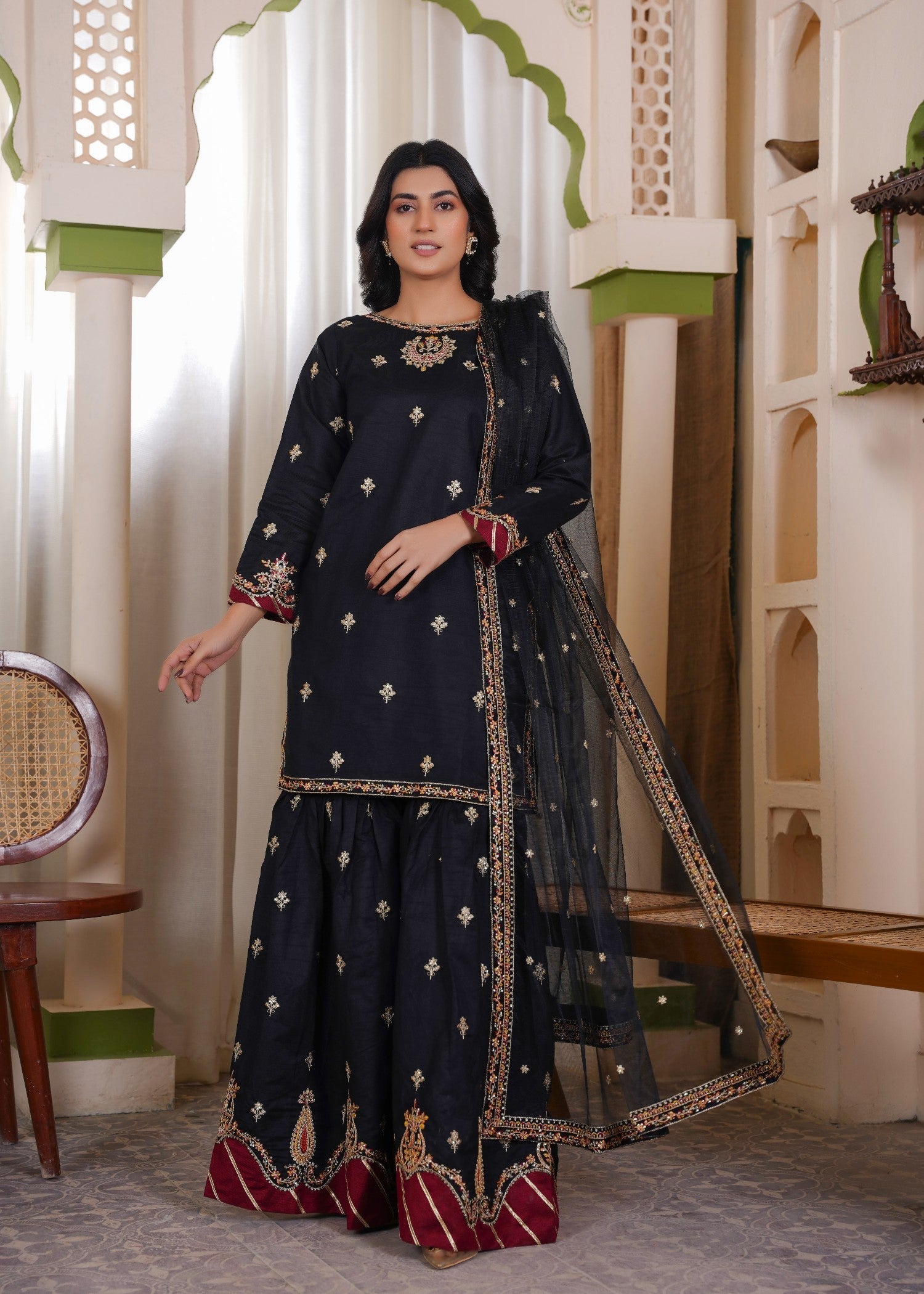 chambray Gharara in Black