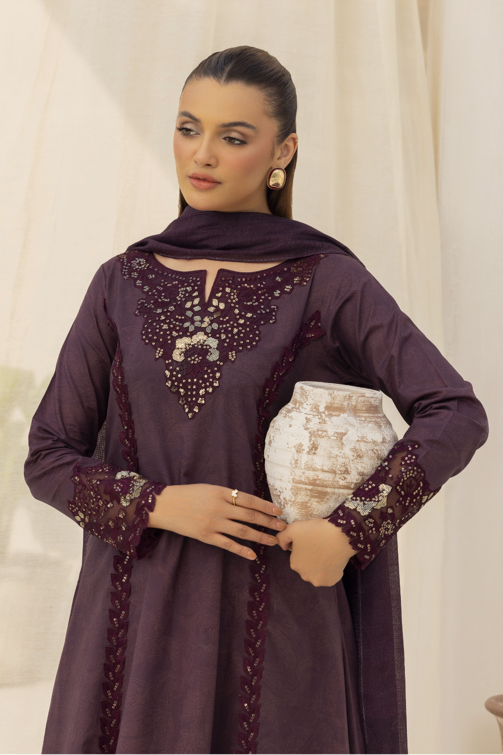 lawn Pishwas in Maroon